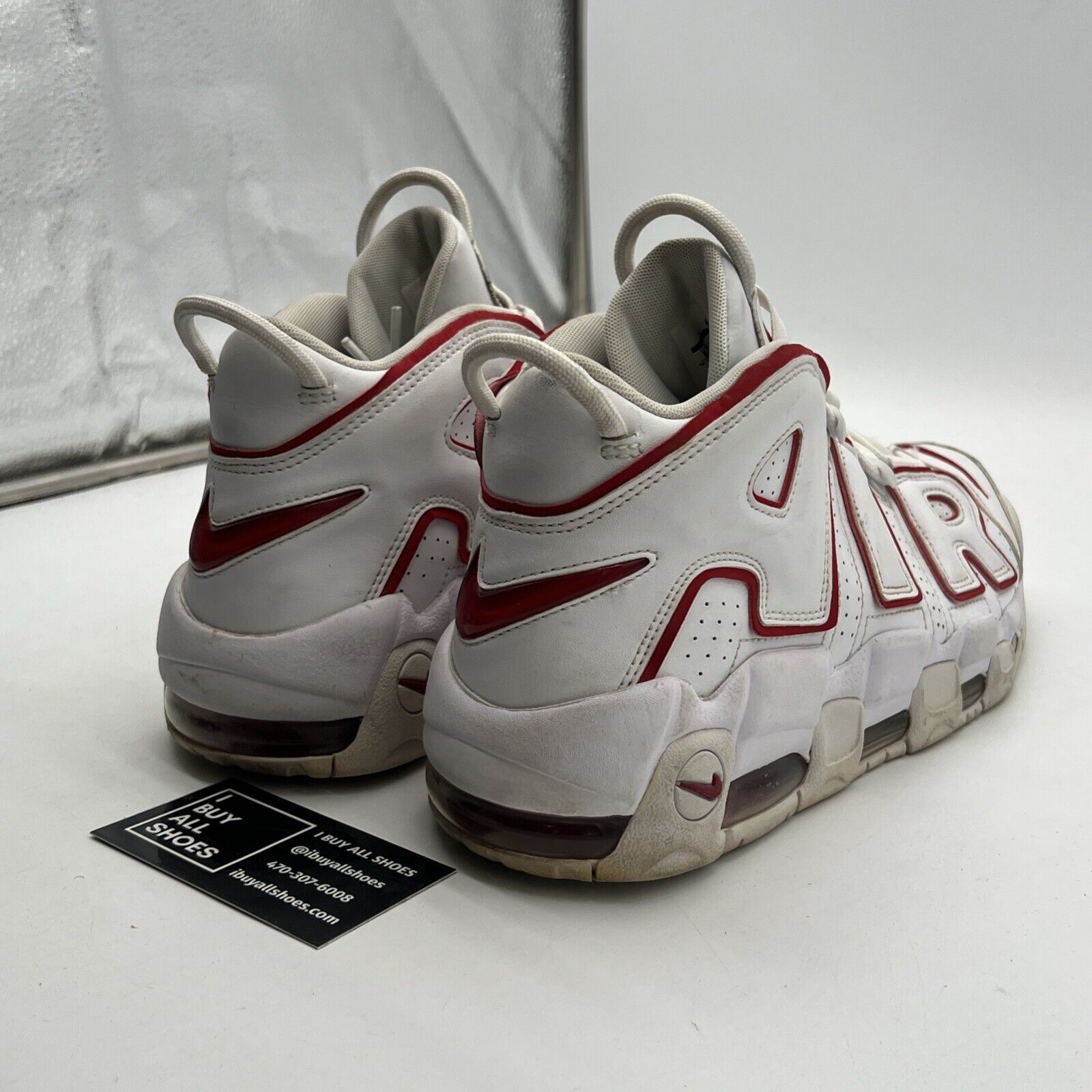 Size 9.5 - Nike Air More Uptempo White Varsity Red 2018 (921948-102)