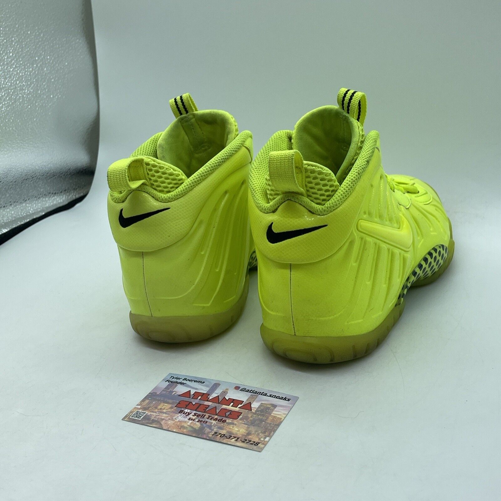 Size 6 (GS) - Nike Little Posite One Mid Volt Neon Green Black (CW1593-702)