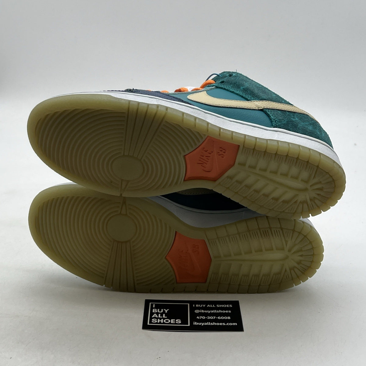 Size 8 - Nike Dunk Premium SB QS Low Mia Skate Shop 10th Year Anniversary