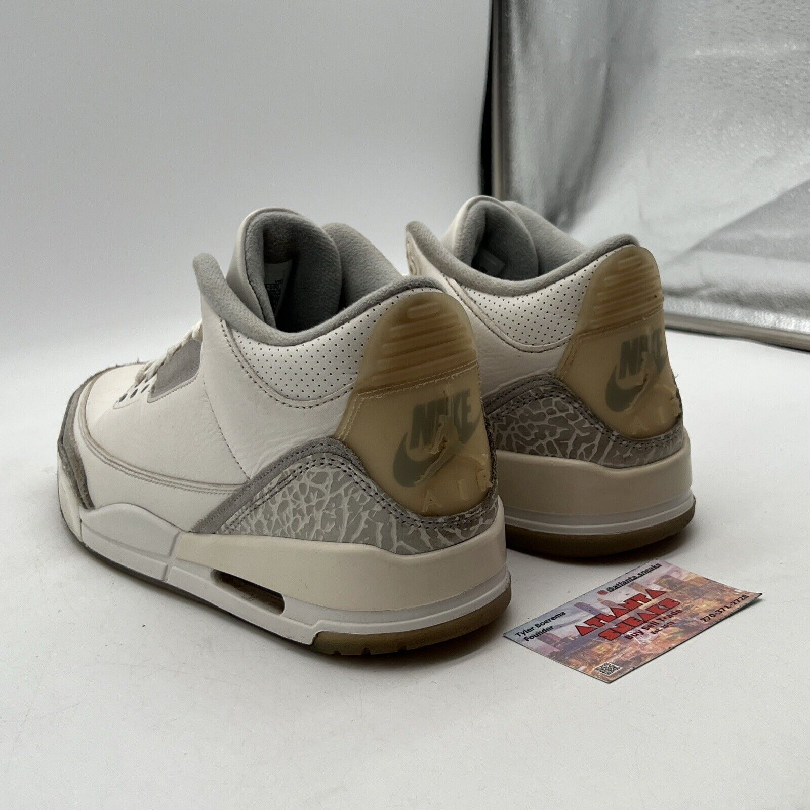 Size 10.5 - Air Jordan 3 Retro Craft Ivory/Grey White Leather (FJ9579-100)