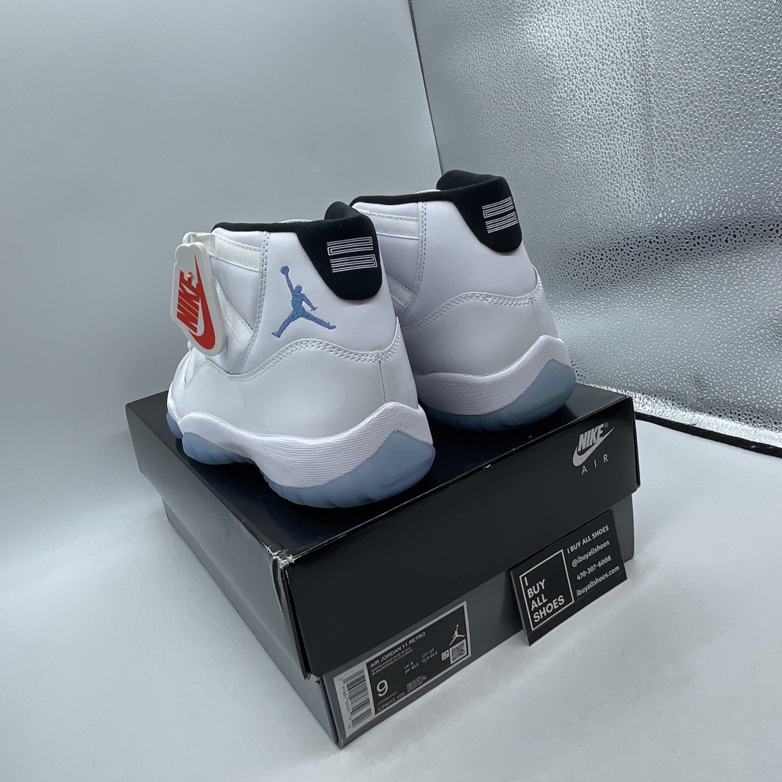 Size 9 - Air Jordan 11 Retro 2024 Legend Blue / Columbia (CT8012-104)