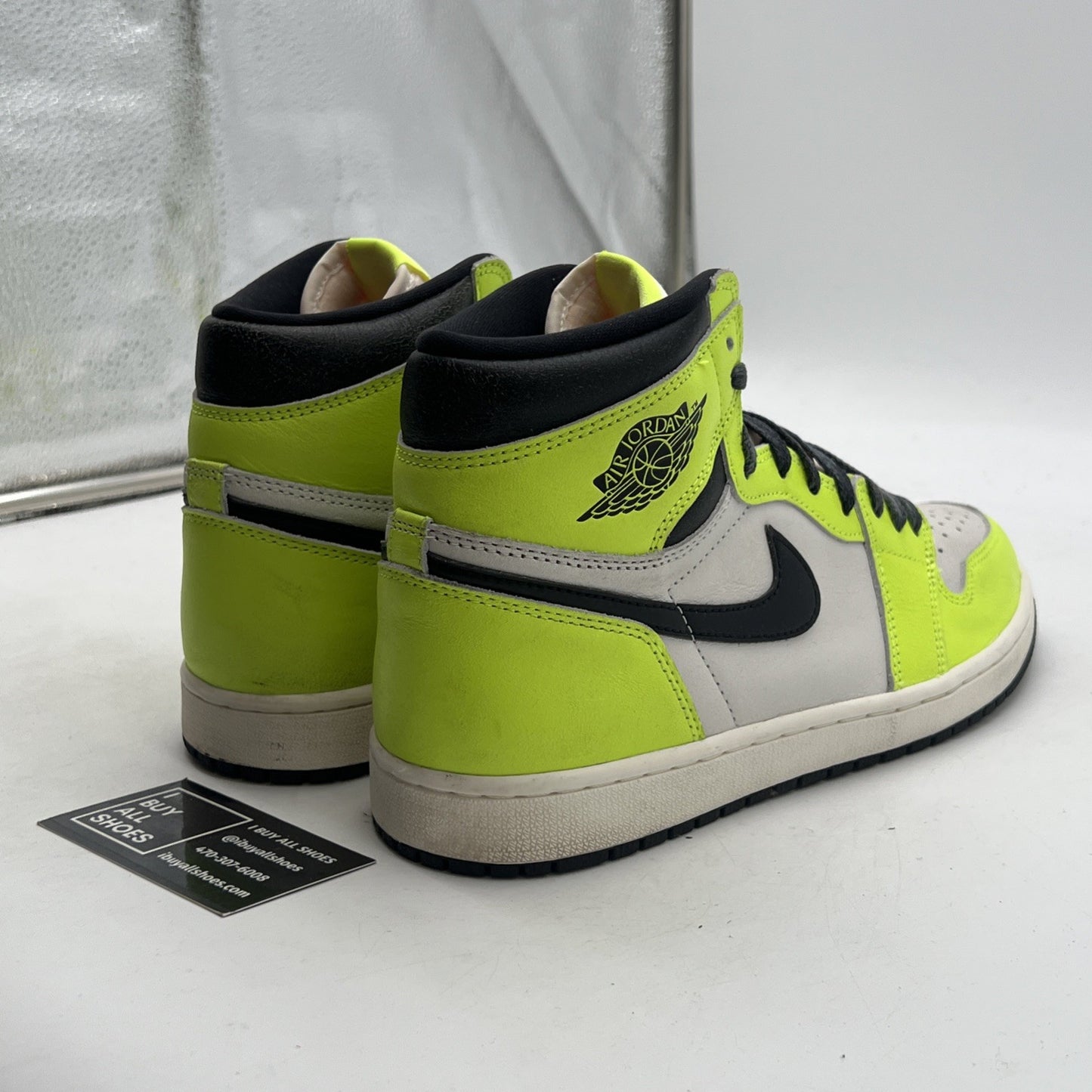 Size 10 - Air Jordan 1 Retro High OG Visionaire (555088-702)