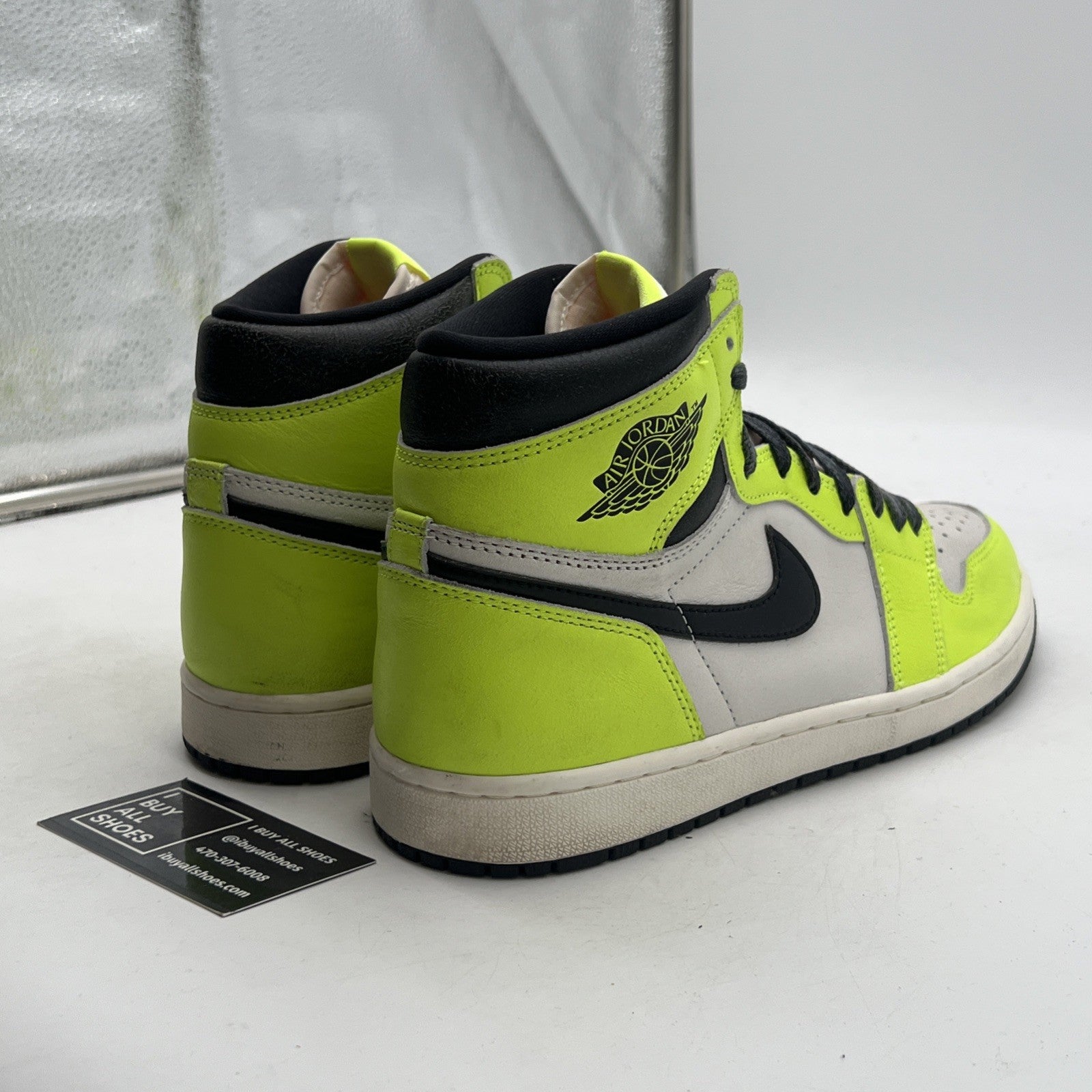 Size 10 - Air Jordan 1 Retro High OG Visionaire (555088-702)