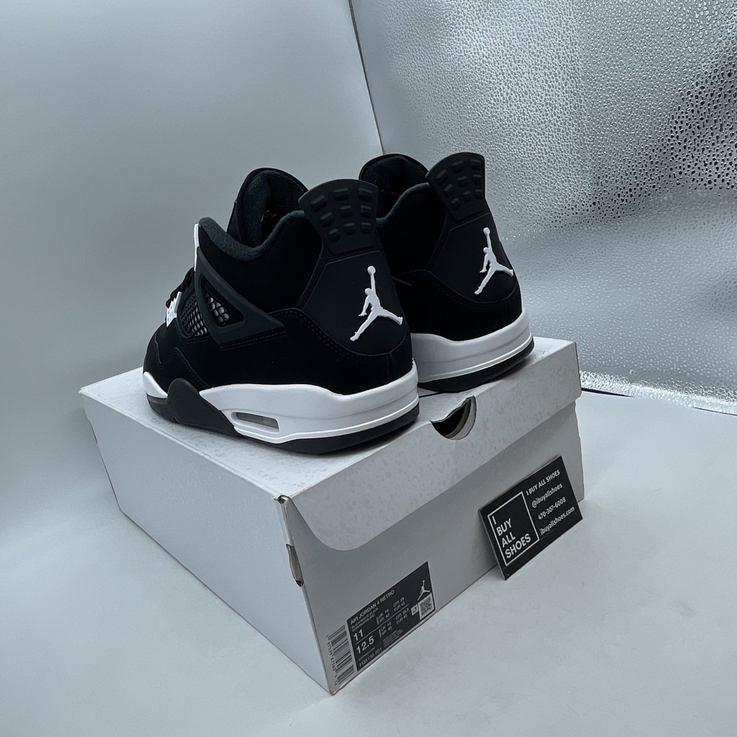 Size 11 - Air Jordan 4 Retro White Thunder (FQ8138-001)