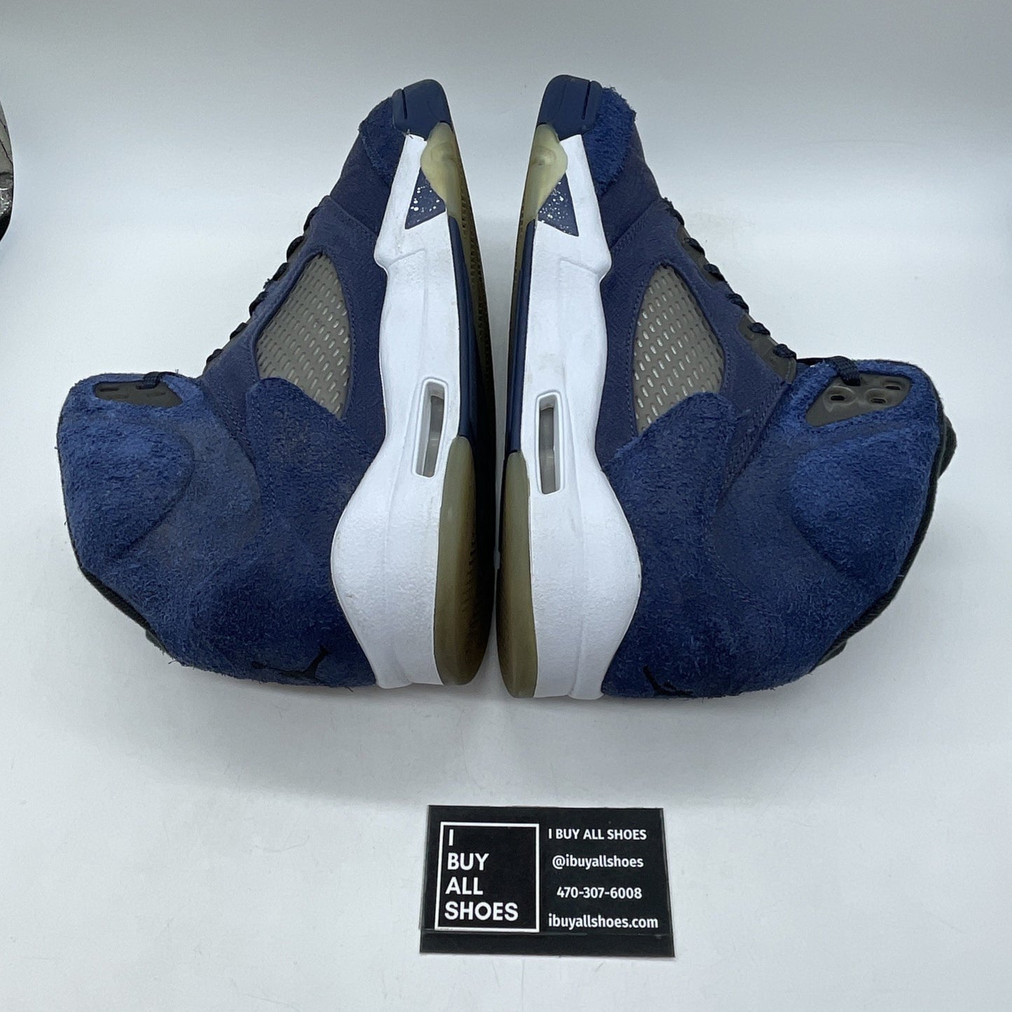 Size 10.5 - Air Jordan 5 Retro SE Midnight Navy Suede (FD6812-400)