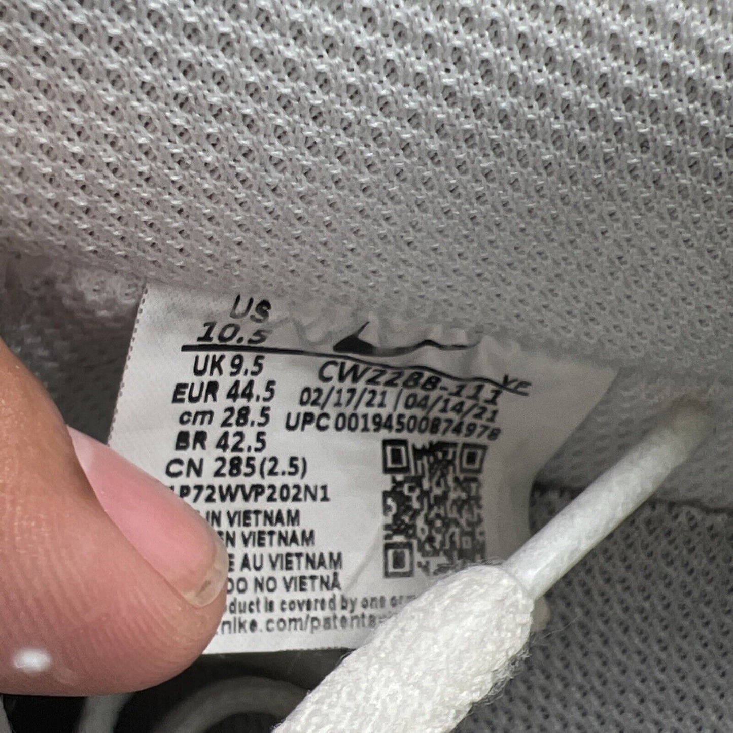 Size 10.5 - Nike Air Force 1 '07 Low Triple White (CW2288-111)