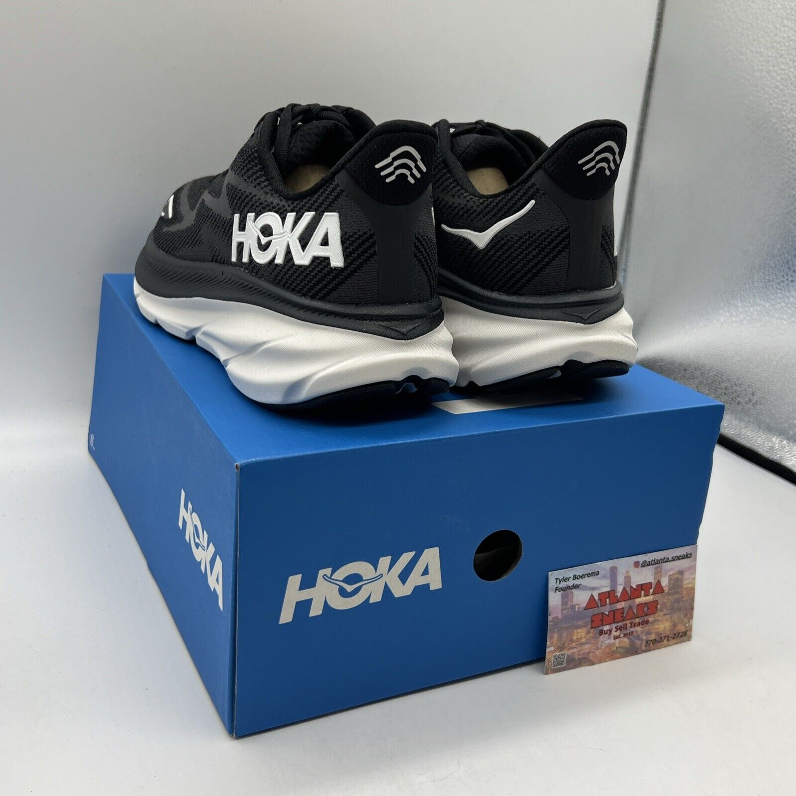 Size 8.5 - Hoka One One Clifton 9 Black White W Brand New Og All DS Sneakers