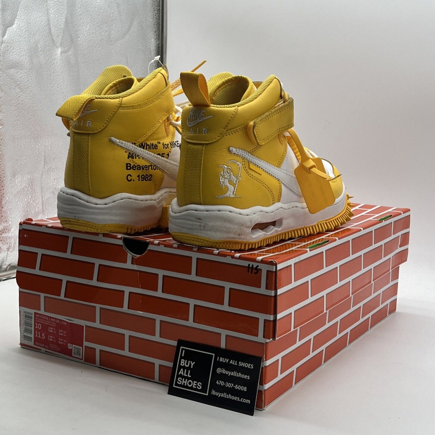 Size 10 - Nike Off-White x Air Force 1 SP Leather Mid Varsity Maize (DR0500-101)
