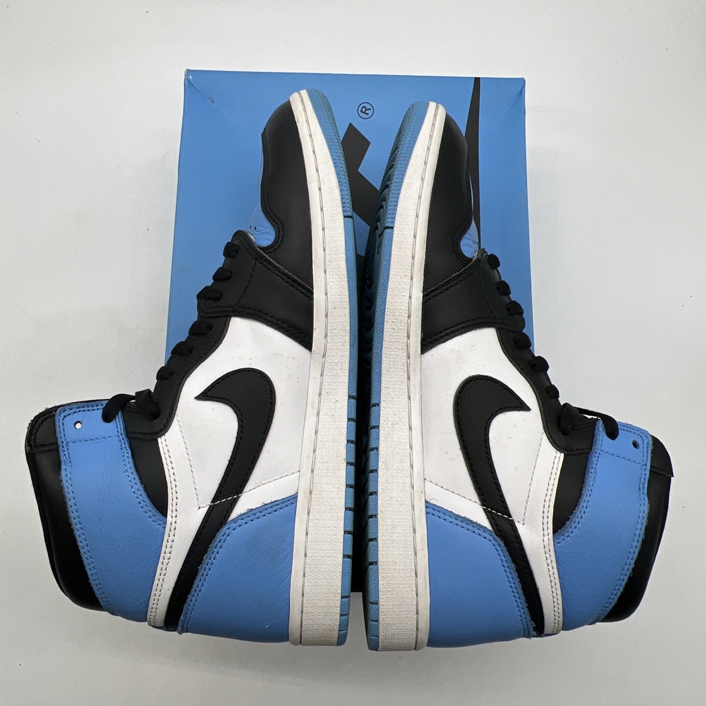 Size 10.5 - Air Jordan 1 Retro OG High UNC Toe (DZ5485-400)