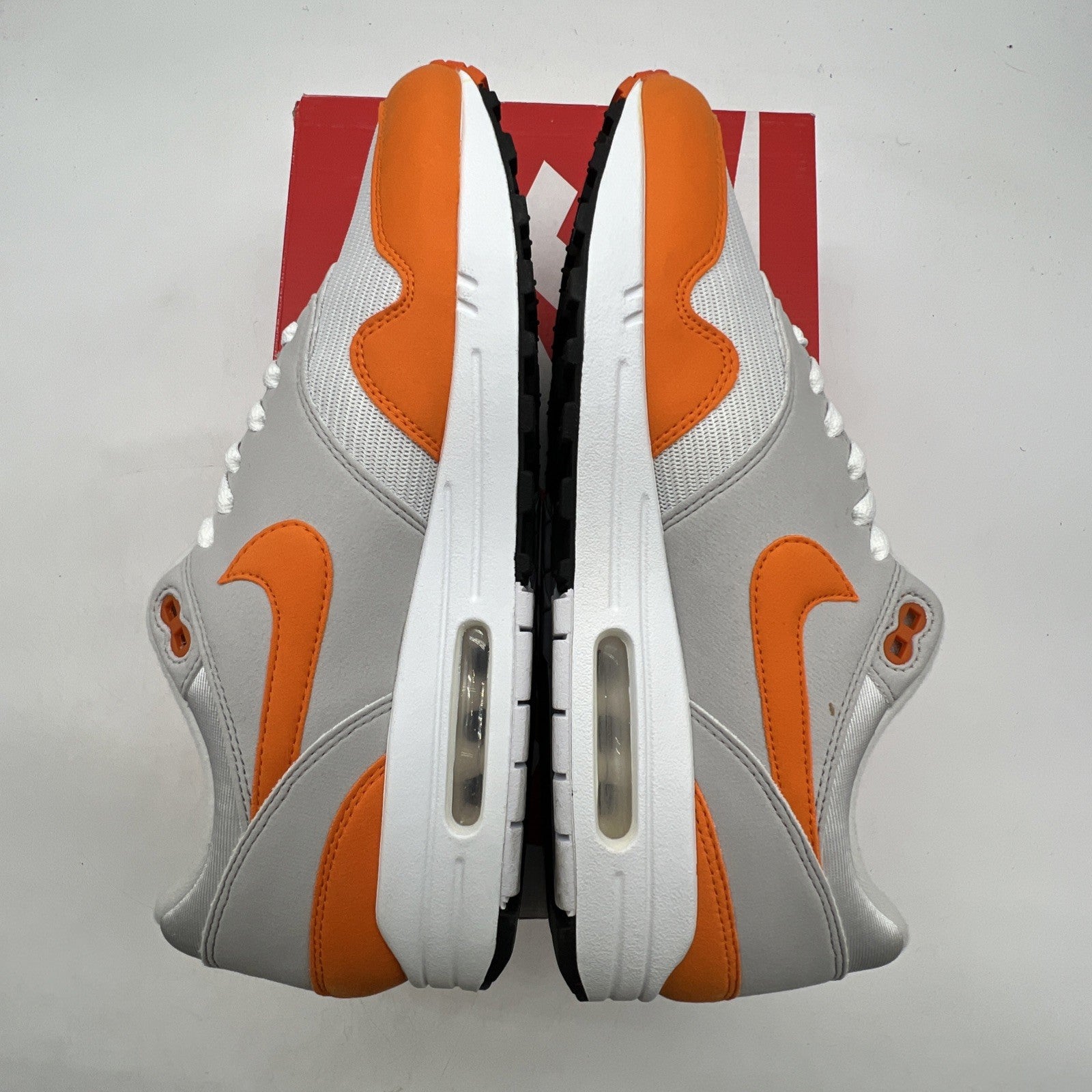 Size 10.5 - Nike Air Max 1 Magma Orange (DC1454-101)