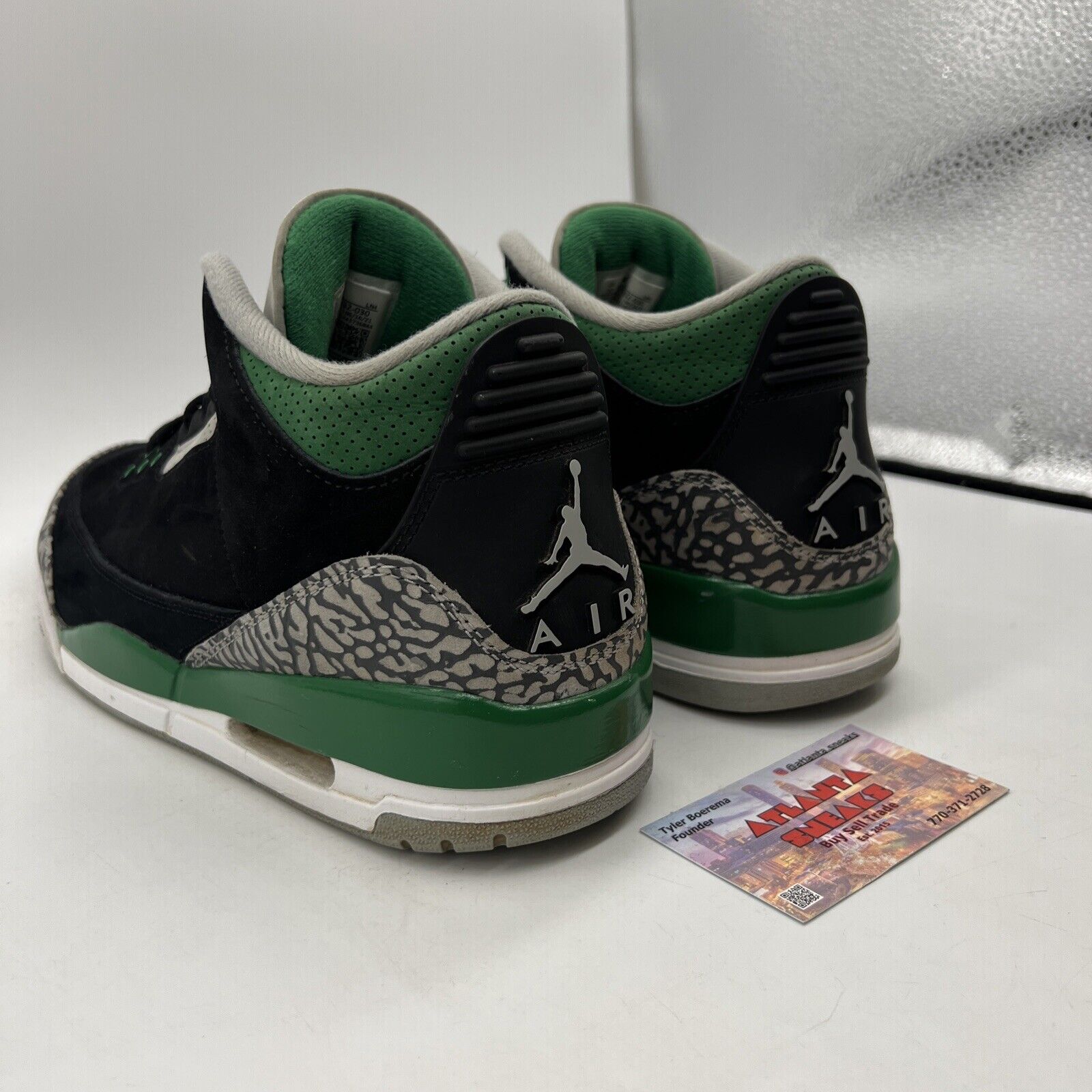 Size 10 - Jordan 3 Retro Mid Pine Green Black White  Suede Leather (CT8532-030)