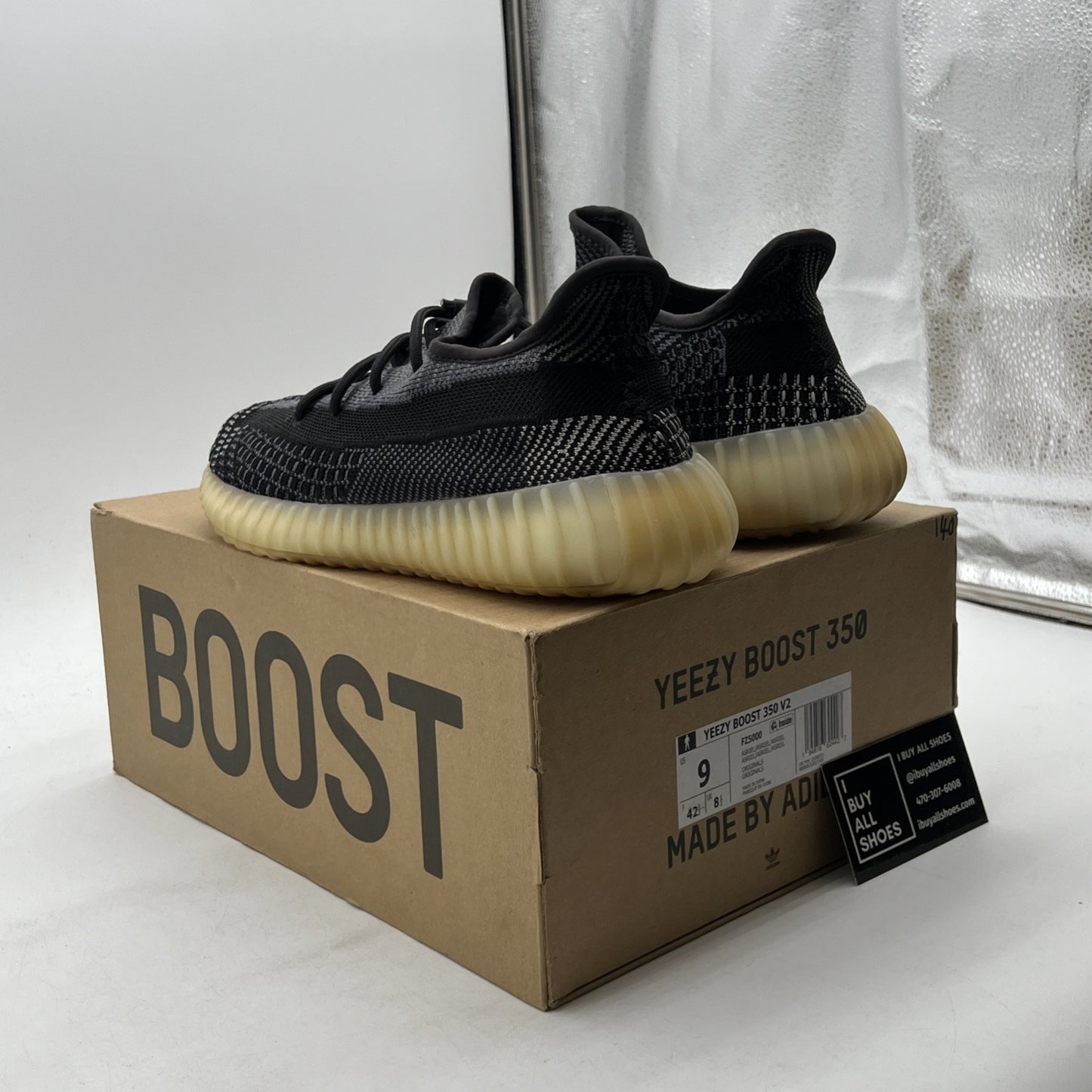 Size 9 - adidas Yeezy Boost 350 V2 Low Carbon (FZ5000)