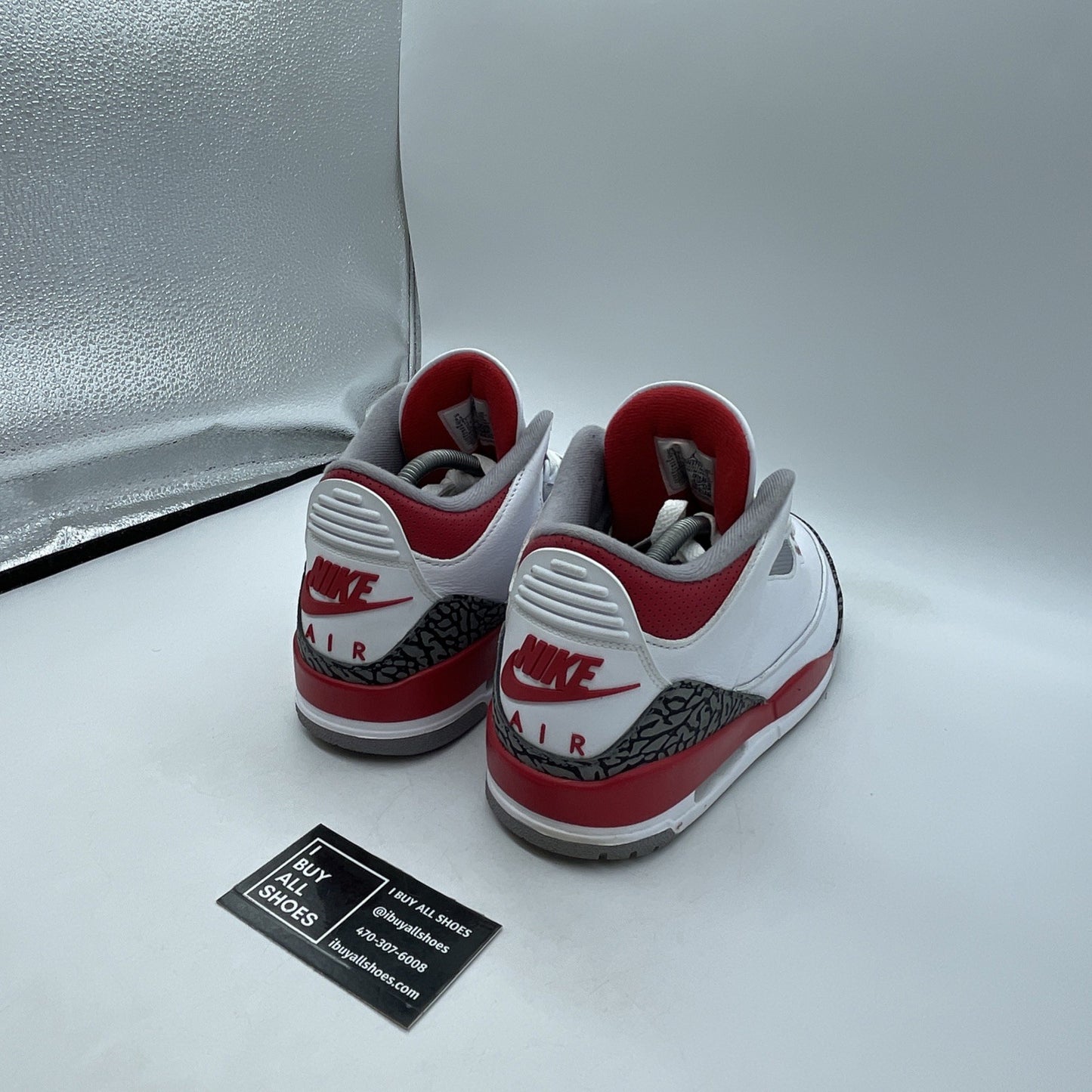 Size 9.5 - Air Jordan 3 Retro Mid Fire Red Suede Leather (DN3707-160)