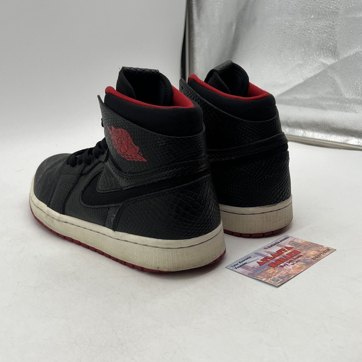 Size 9 - Air Jordan 1 Retro Nouveau High Snakeskin White Red (819176-001)