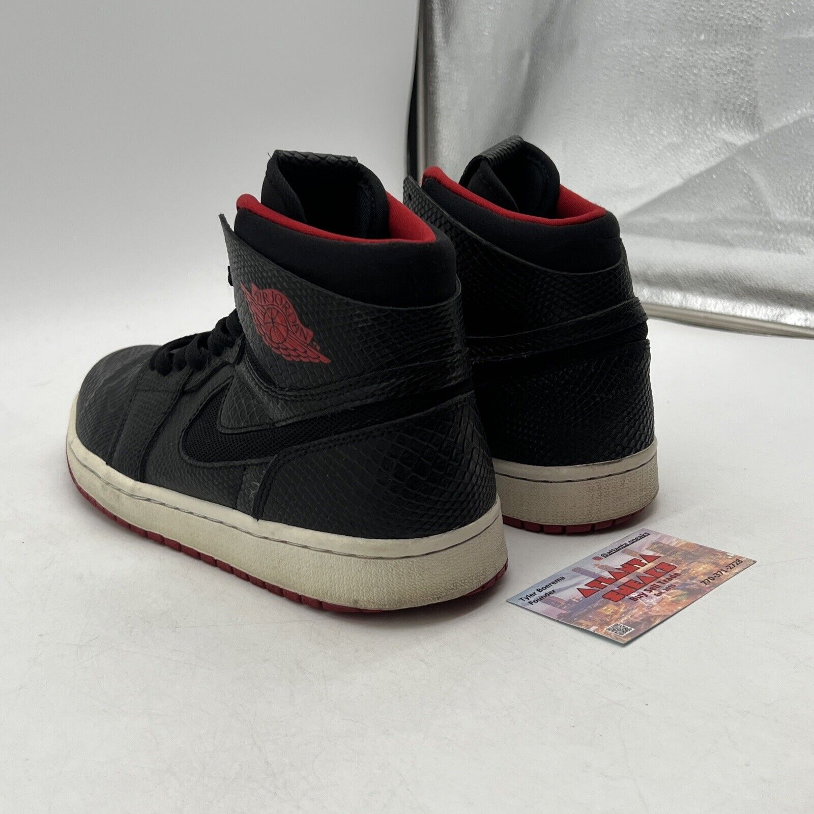 Size 9 - Air Jordan 1 Retro Nouveau High Snakeskin White Red (819176-001)