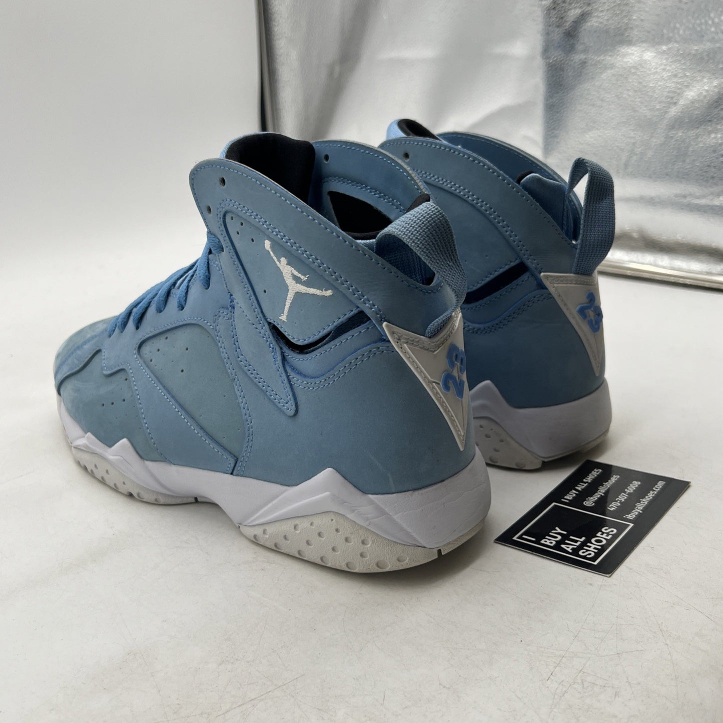 Size 9 - Air Jordan 7 Retro Pantone (304775-400)