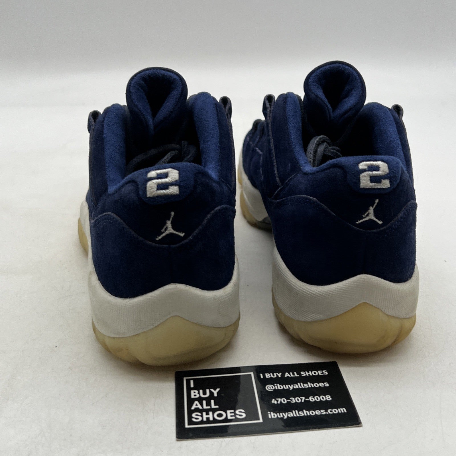 Size 9.5 - Air Jordan 11 Retro Low RE2PECT (AV2187-441)