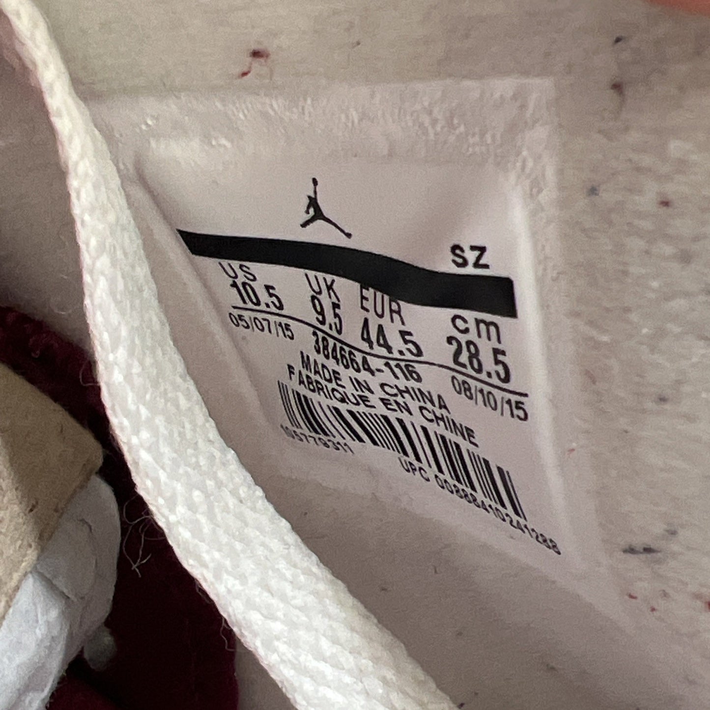 Size 10.5 - Air Jordan 6 Retro 2015 Maroon (384664-116)