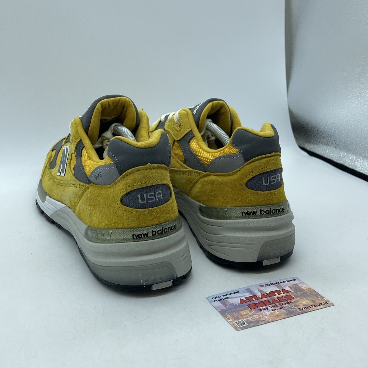 Size10.5 - New Balance 992 Made in USA Gold Cream Yellow Suede Leather (M992BB)