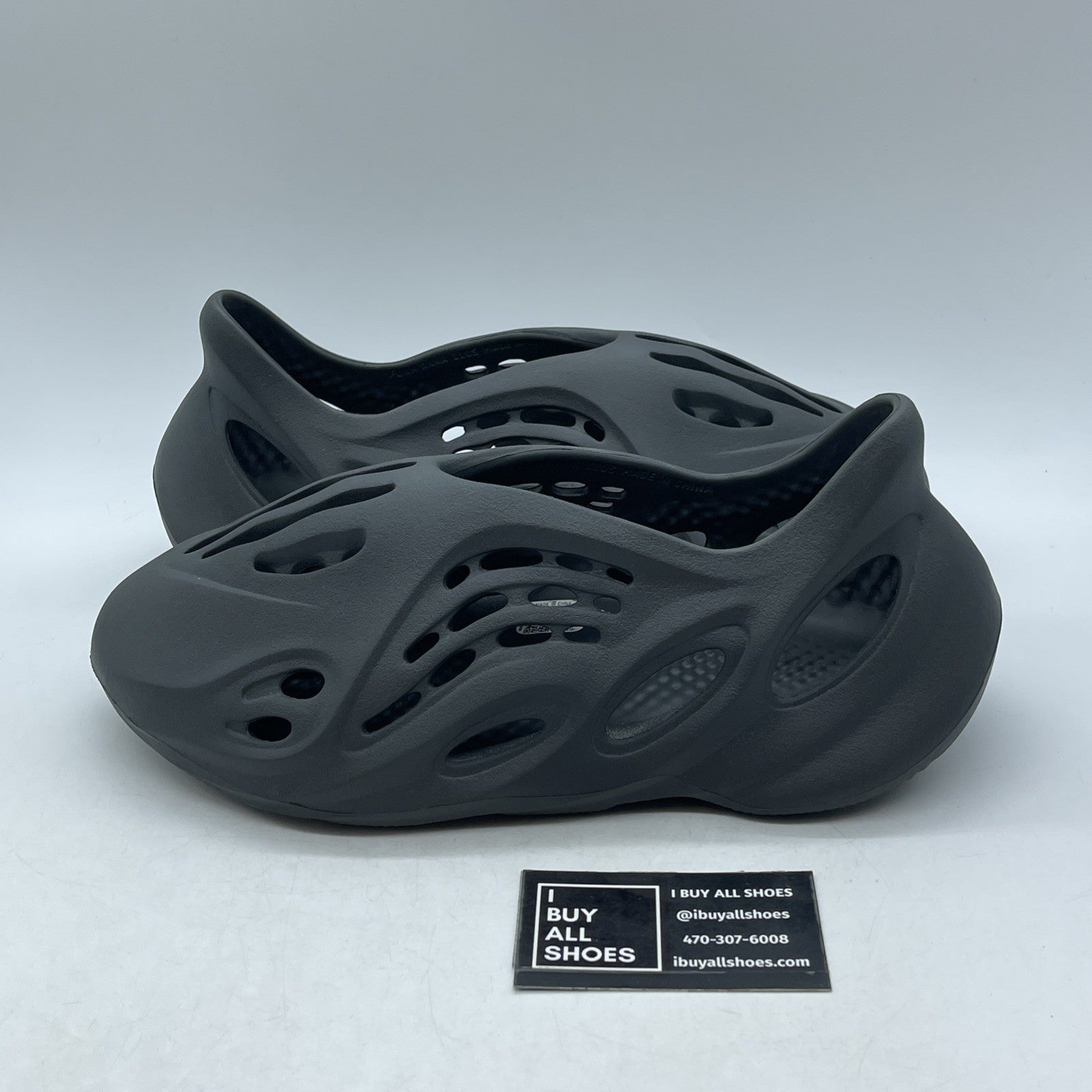 Size 11 - Adidas Yeezy Foam Runner Onyx 2022 (HP8739)