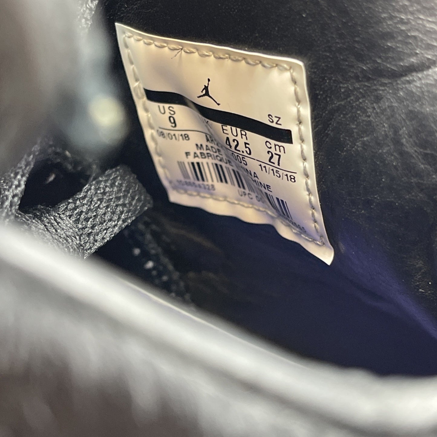 Size 9 - Social Status x Air Jordan 6 Retro Pony Hair (AR2257-005)