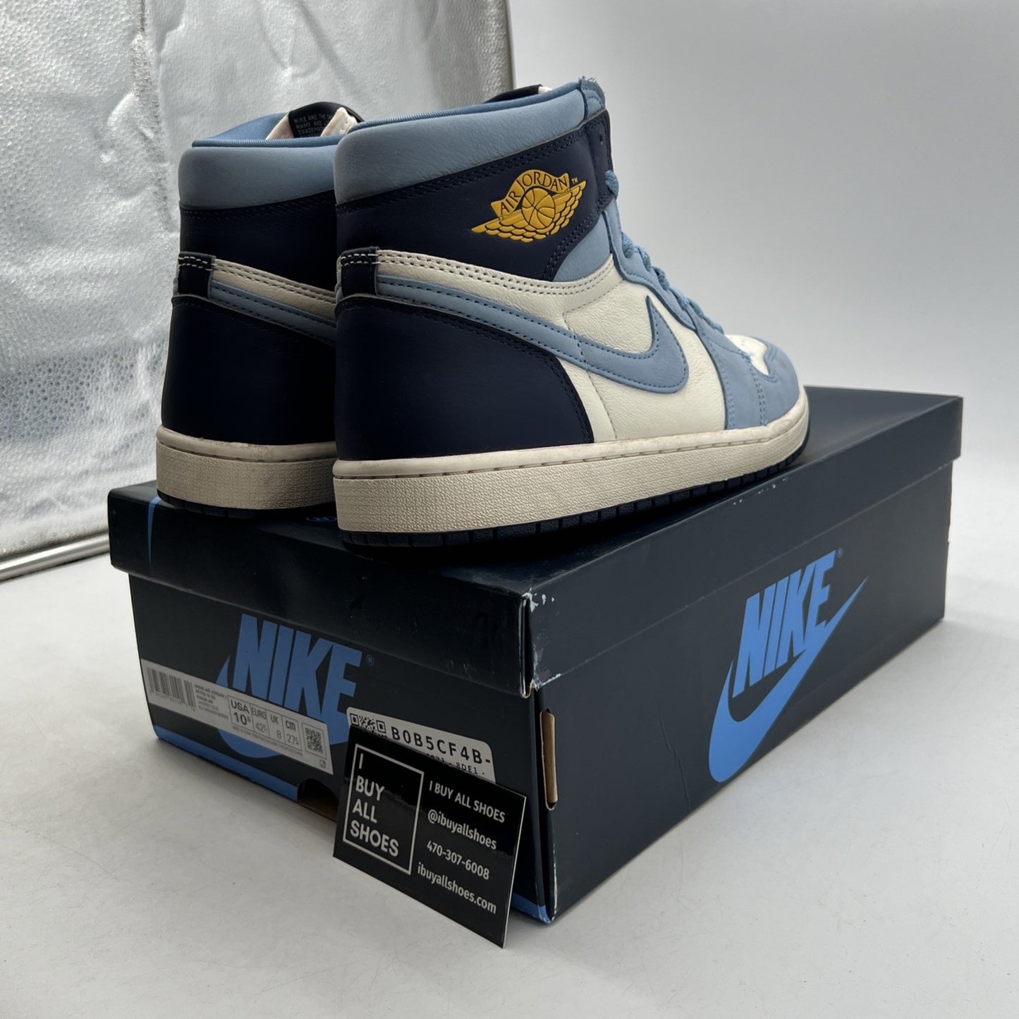 Size 10.5 - Air Jordan 1 Retro High OG First in Flight W (FD2596-400)
