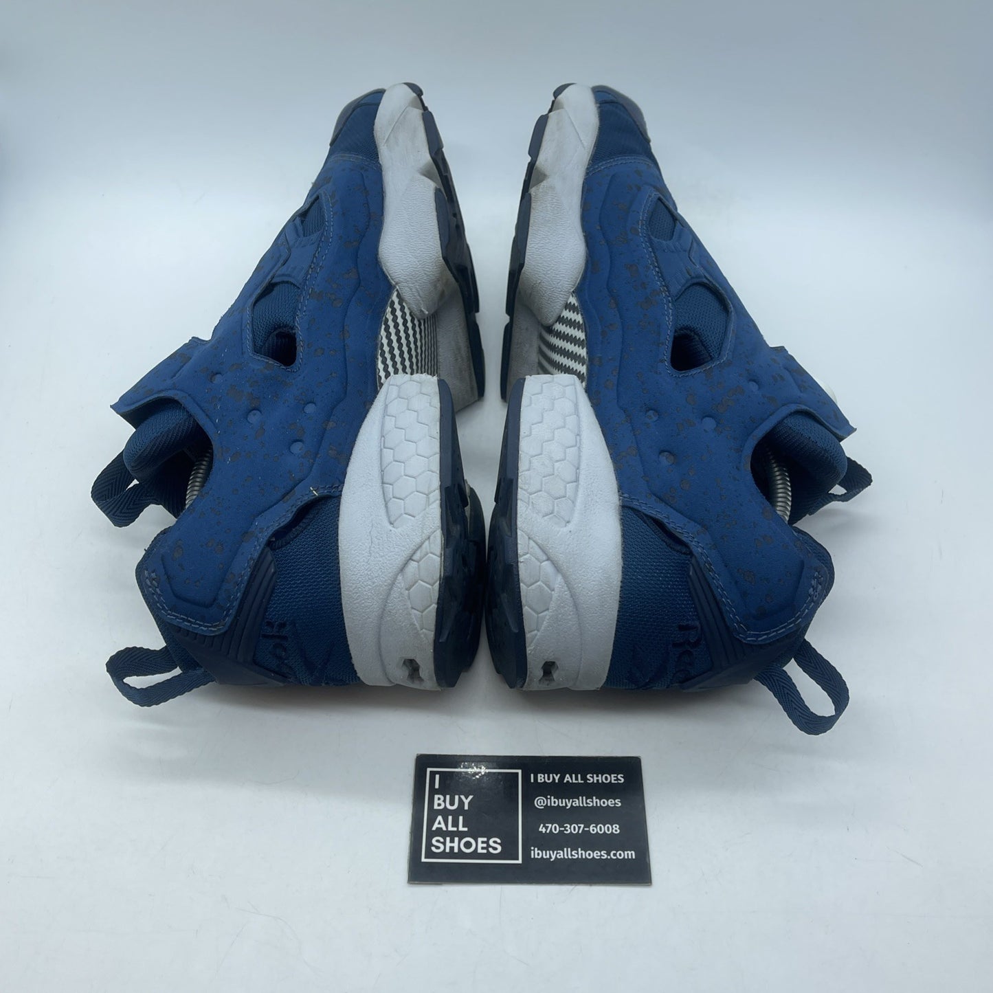Size 11.5 - Reebok Low-Cut Sneakers Nvy Blue Grey Suede (V65752)