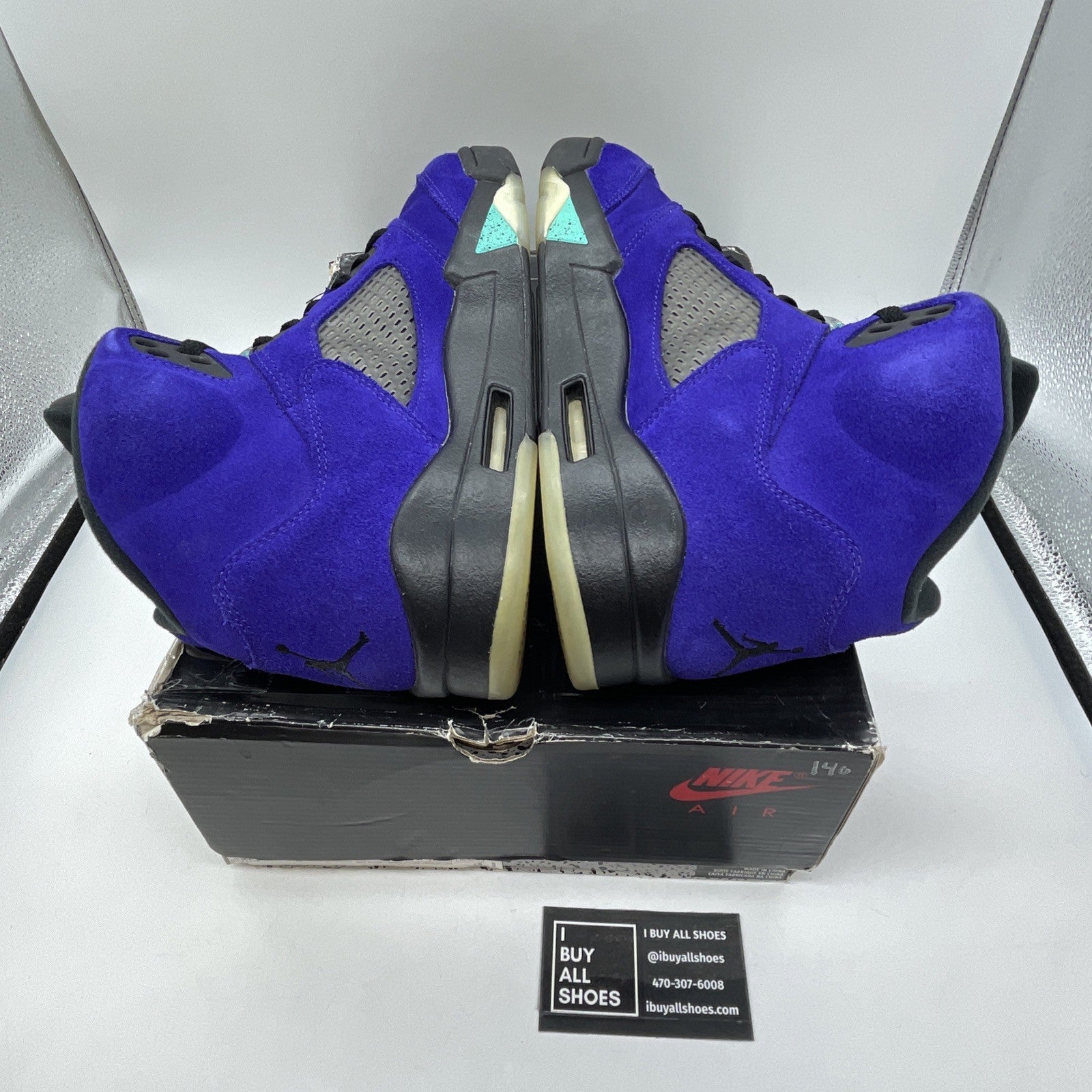 Size 10.5 - Jordan 5 Retro Alternate Grape Black Suede (136027-500)