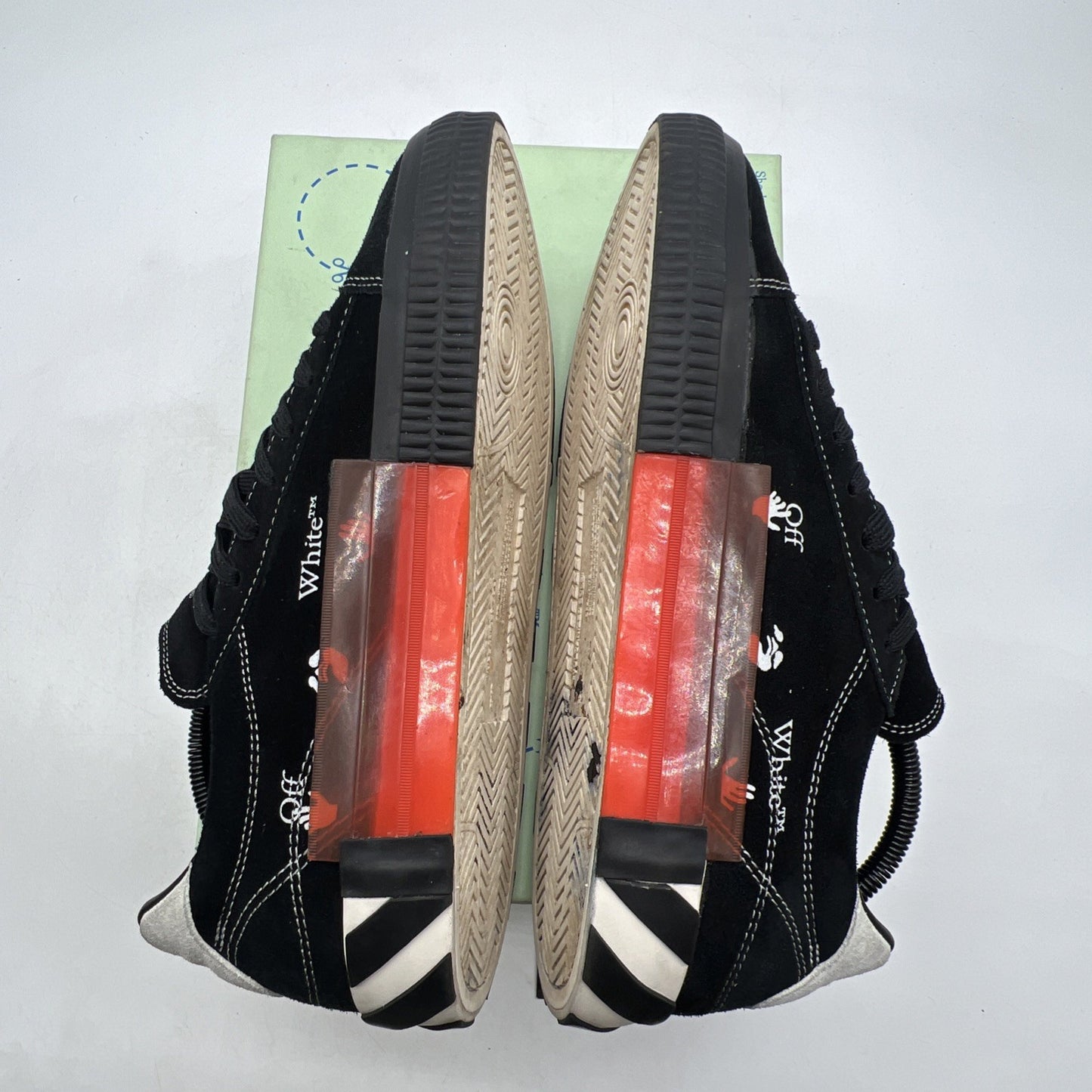 Size 42 - Off White c/o Virgil Abloh Low Black/White Vulcanized Canvas