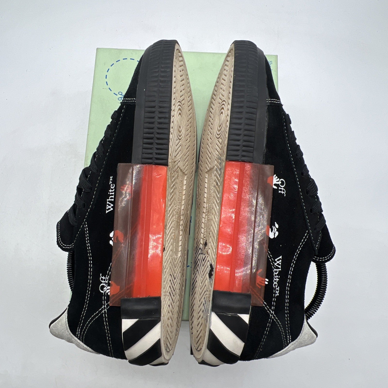Size 42 - Off White c/o Virgil Abloh Low Black/White Vulcanized Canvas