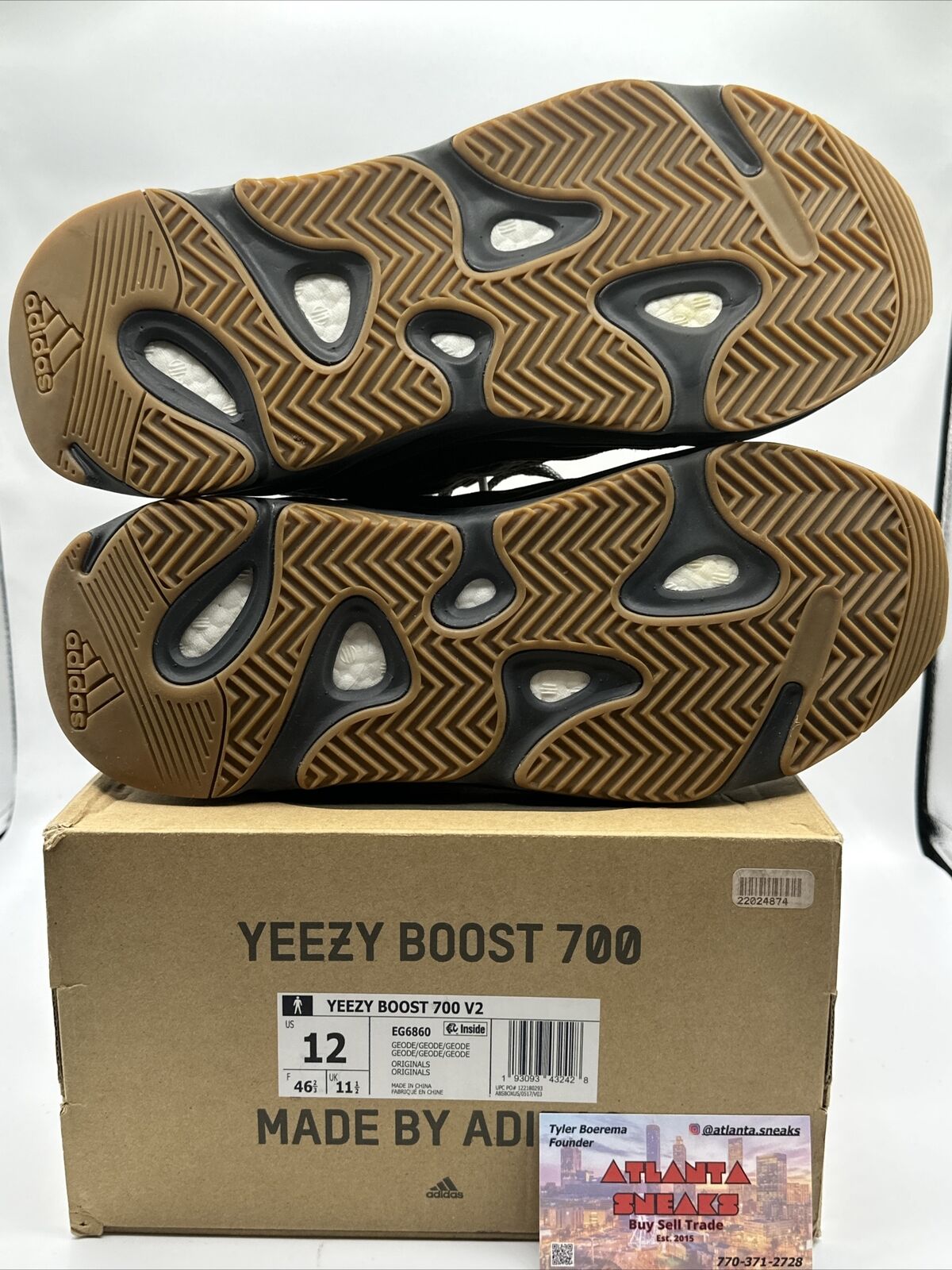 Size 12 - adidas Yeezy Boost 700 V2 Geode