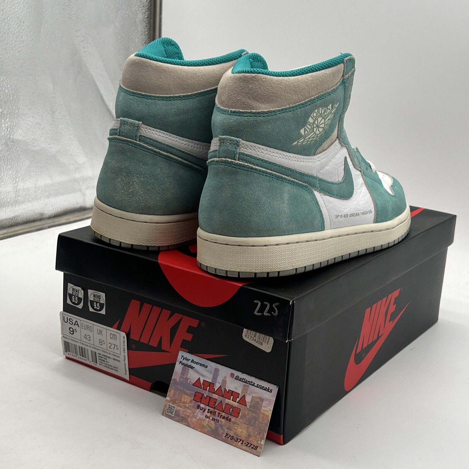 Size 9.5 - Jordan 1 Retro OG High Turbo Green White Leather Suede (555088-311)