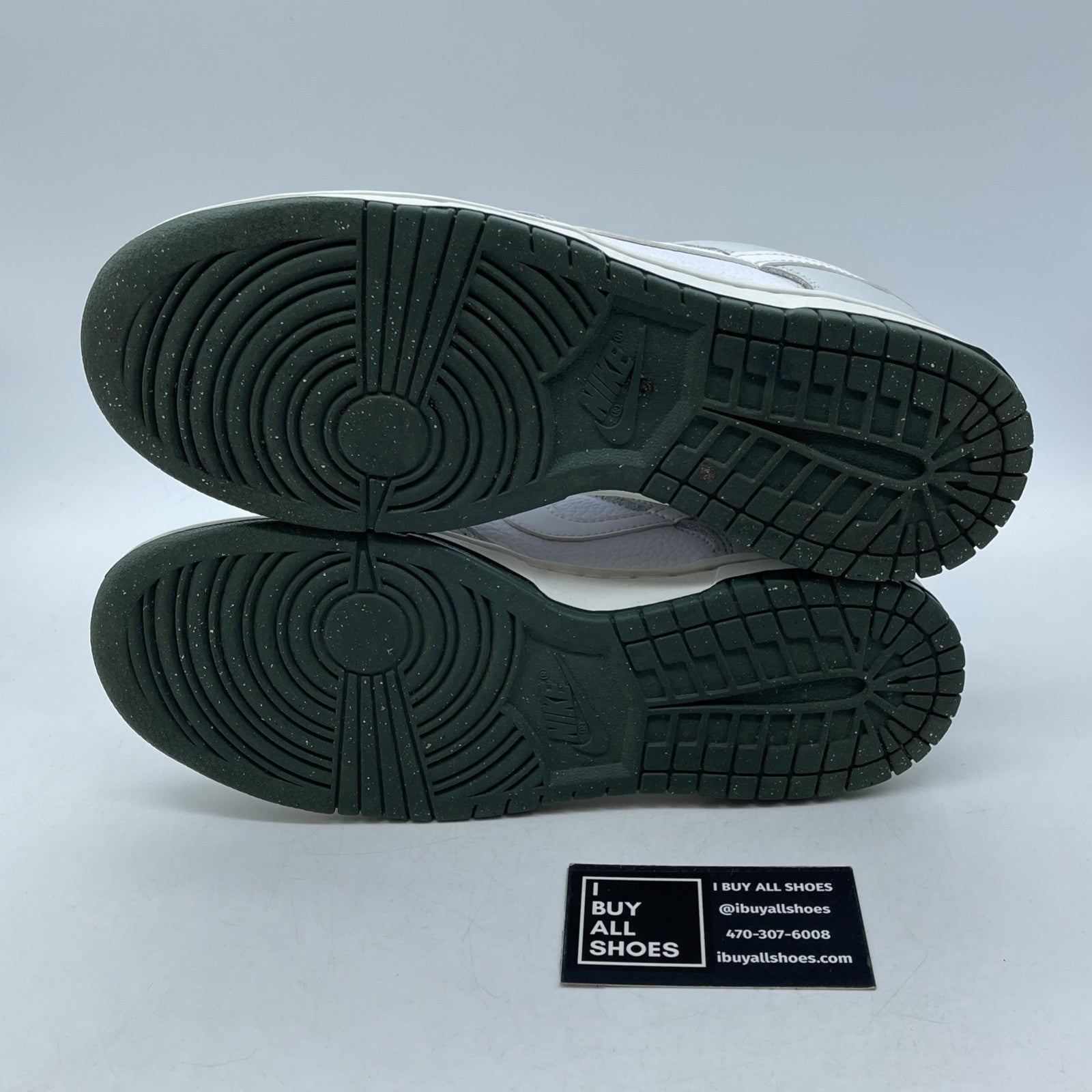 Size 8 - Nike Dunk SE Low Photon Dust Vintage Green Grey Leather (HF2874-001)