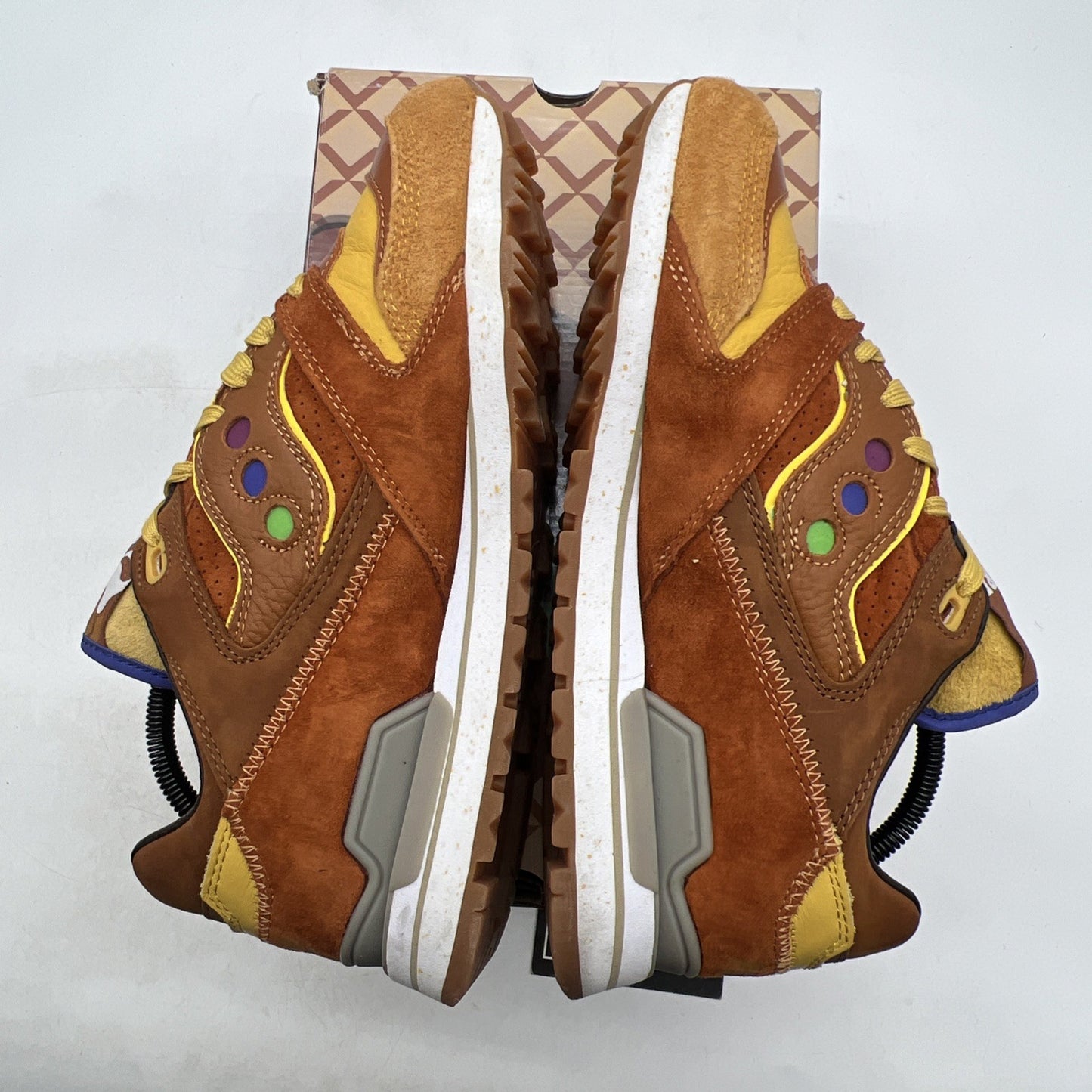 Size 9.5 - Saucony Feature x Courageous Belgian Waffle (S70323-2)