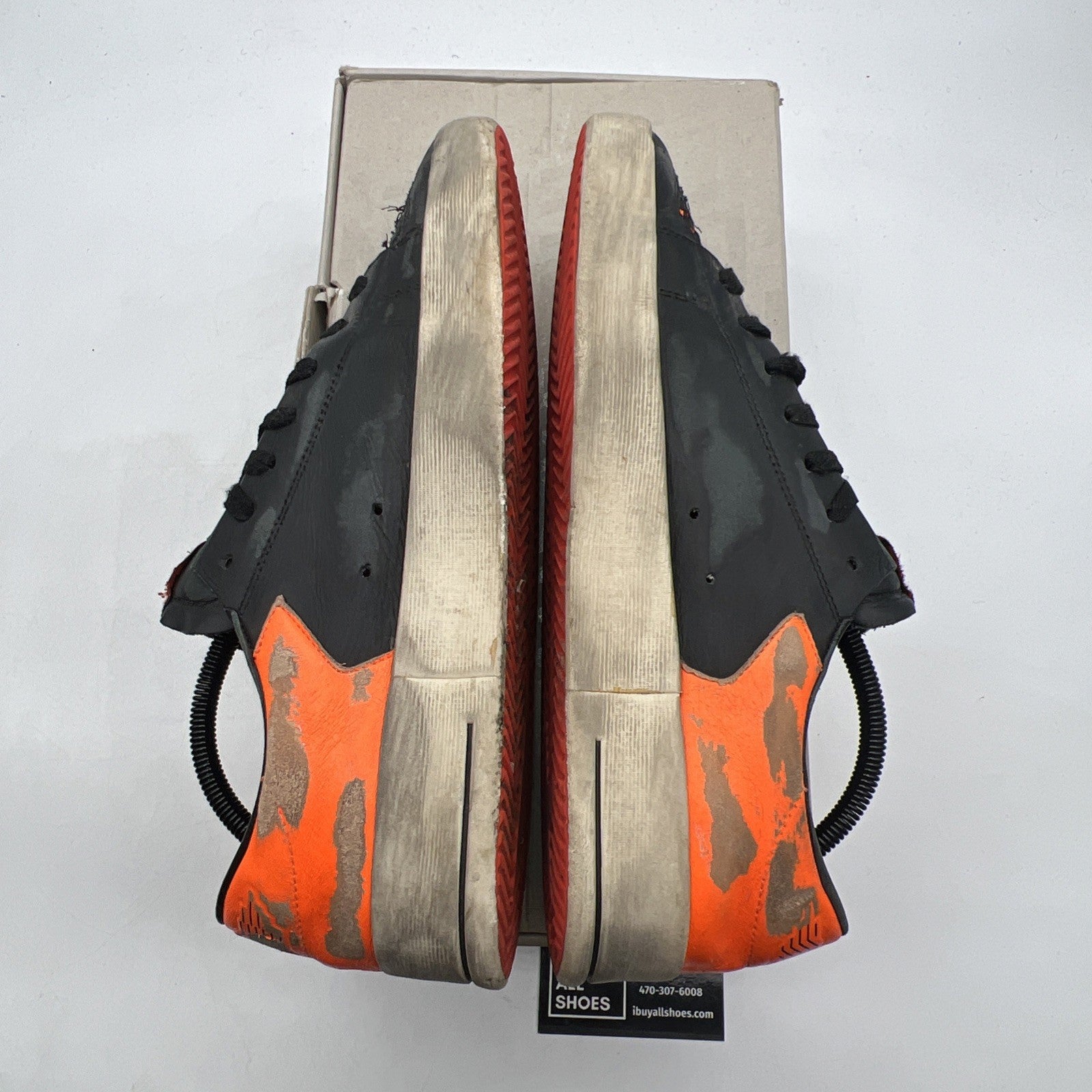 Size 42 - Golden Goose Men Stardan Under Net Star Black/Orange (G36MS959.F4)