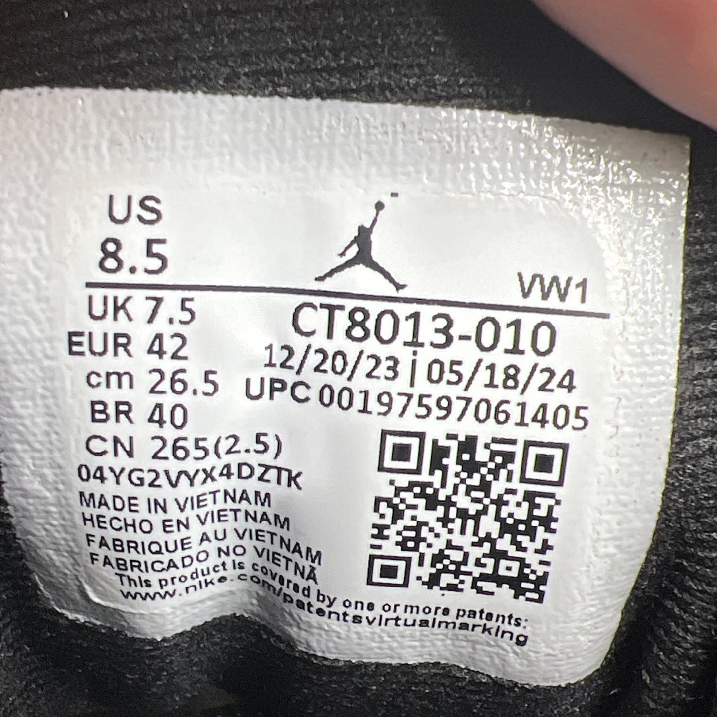Size 8.5 - Air Jordan 12 Retro Barons (CT8013-010)