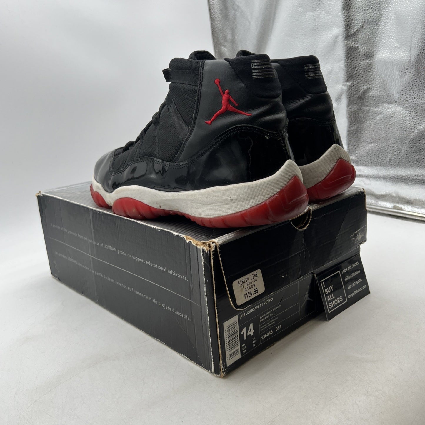 Size 14 - Air Jordan 11 Retro 2001 Bred (136046-061)