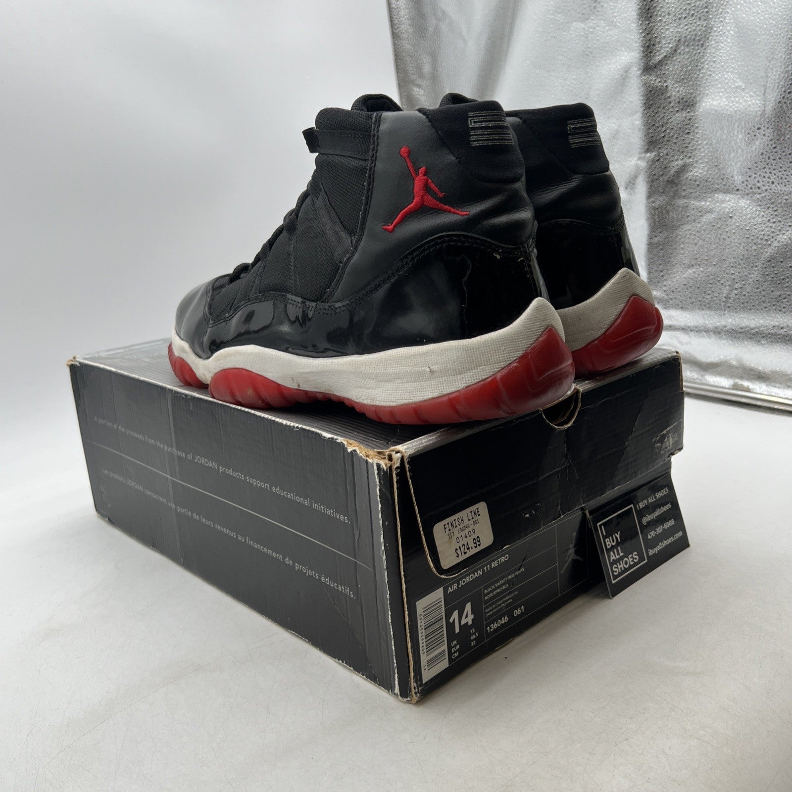 Size 14 - Air Jordan 11 Retro 2001 Bred (136046-061)