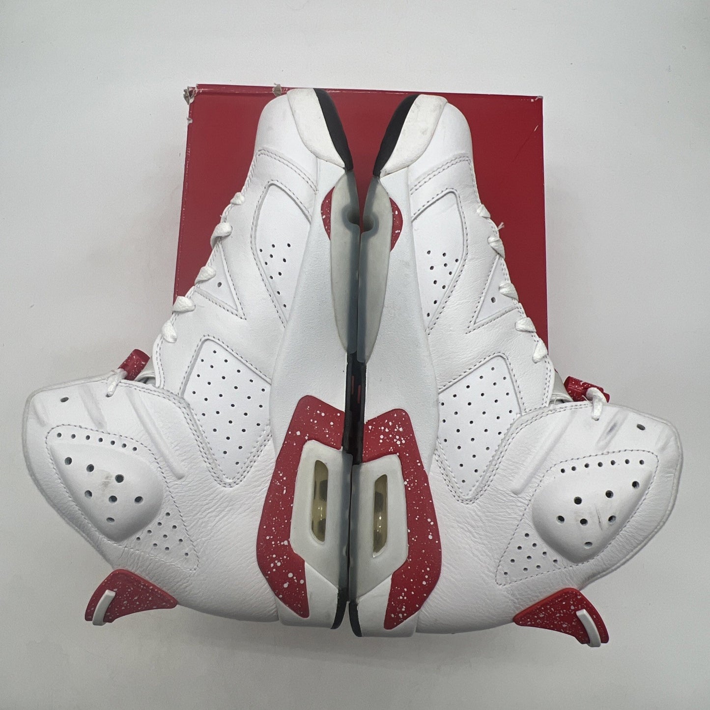 Size 10.5 - Air Jordan 6 White and University Red 2022 (CT8529-162)