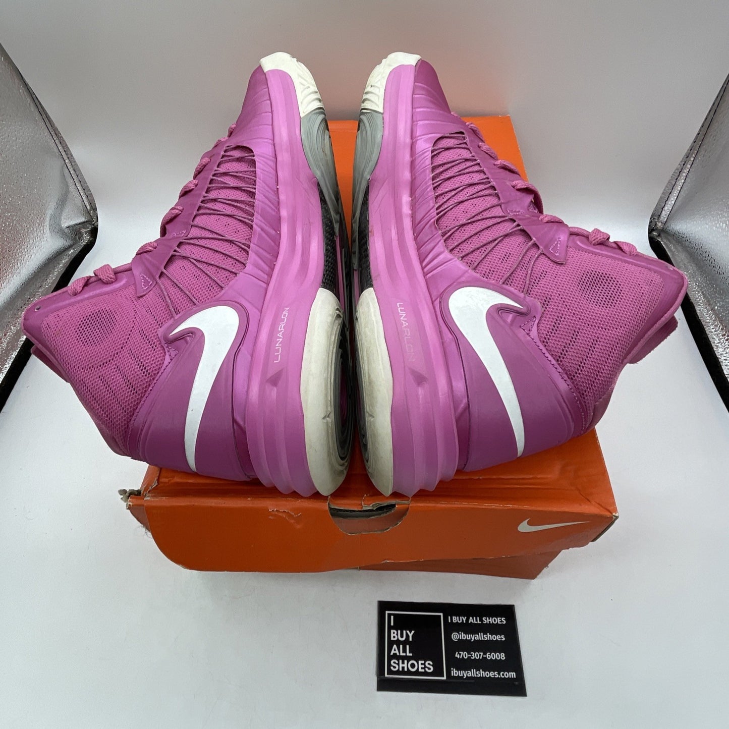 Size 9 - Nike Hyperdunk 2012 Think Pink (524934-601)