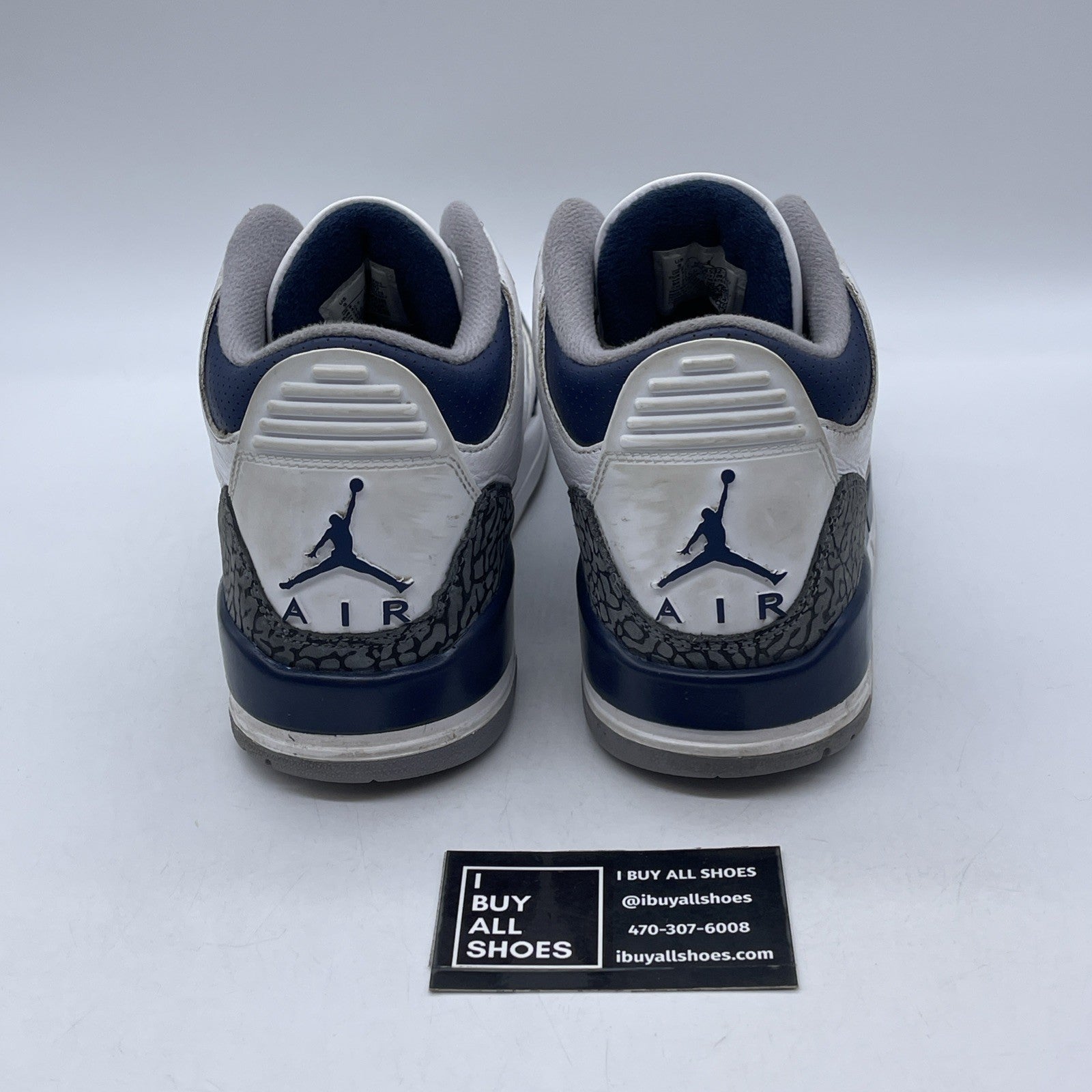 Size 9 - Air Jordan 3 Retro Midnight Navy (CT8532-140)