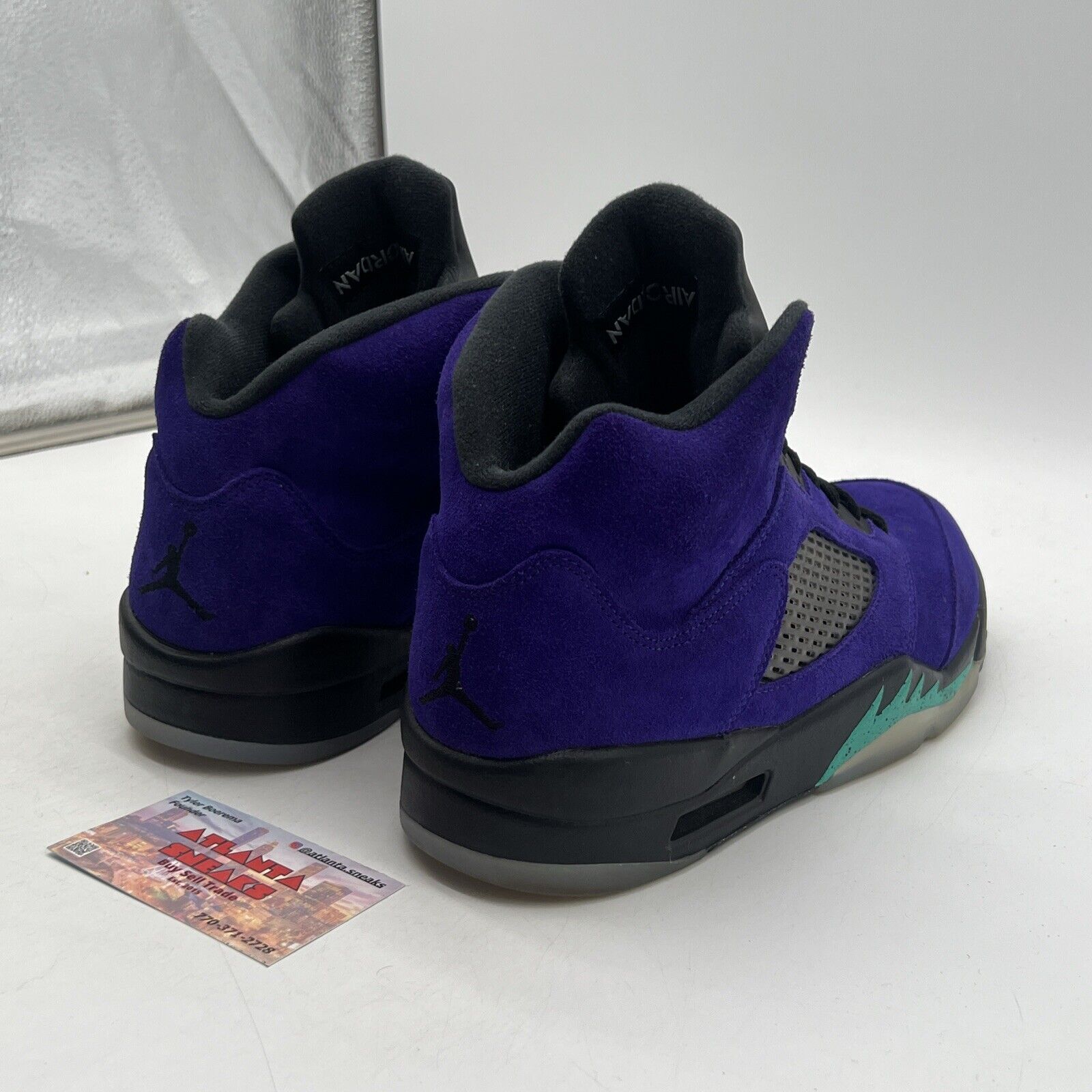 Size 9.5 - Jordan 5 Retro Alternate Grape 2020 Icey Black Aqua (136027-500)