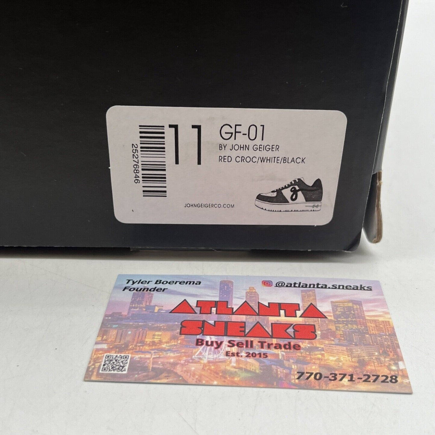 Size 11 - JOHN GEIGER GF-01 LOW LUX Chicago