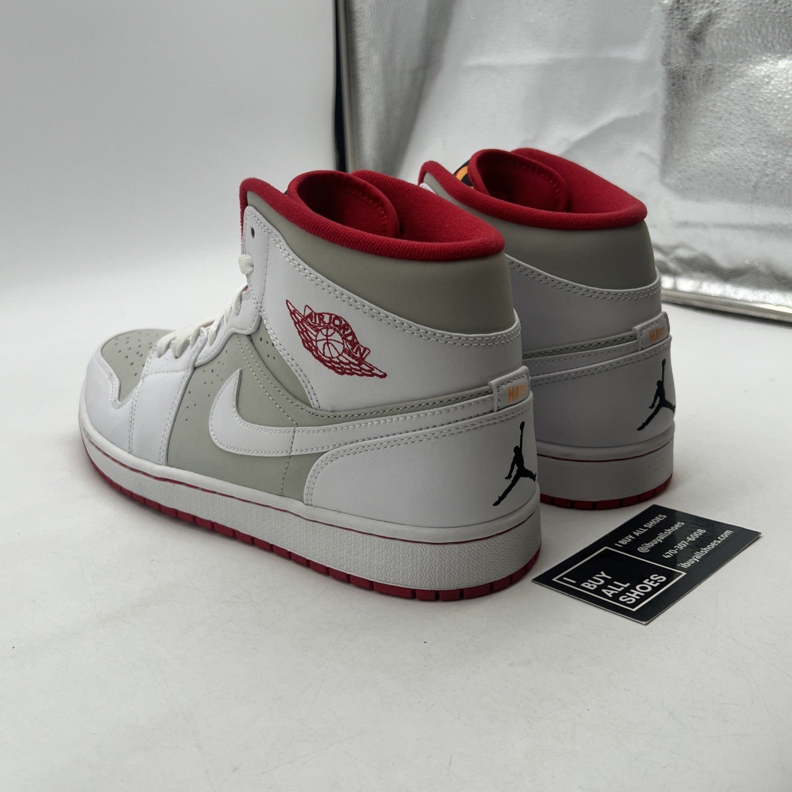 Size 11.5 - Air Jordan 1 2015 Mid Hare (719551-123)