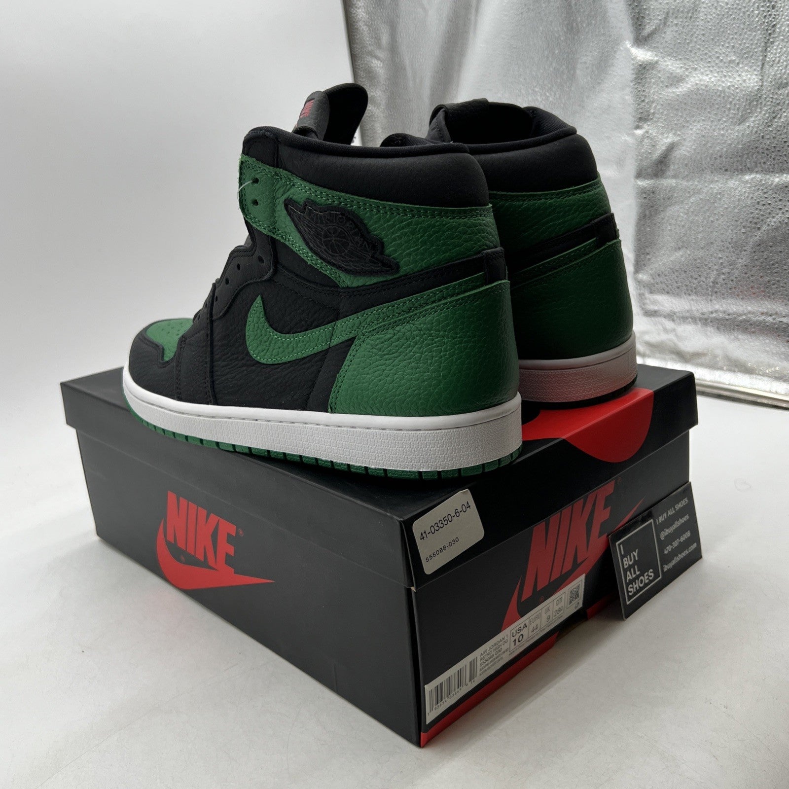 Size 10 - Air Jordan 1 Retro OG High Pine Green 2.0 (555088-030)