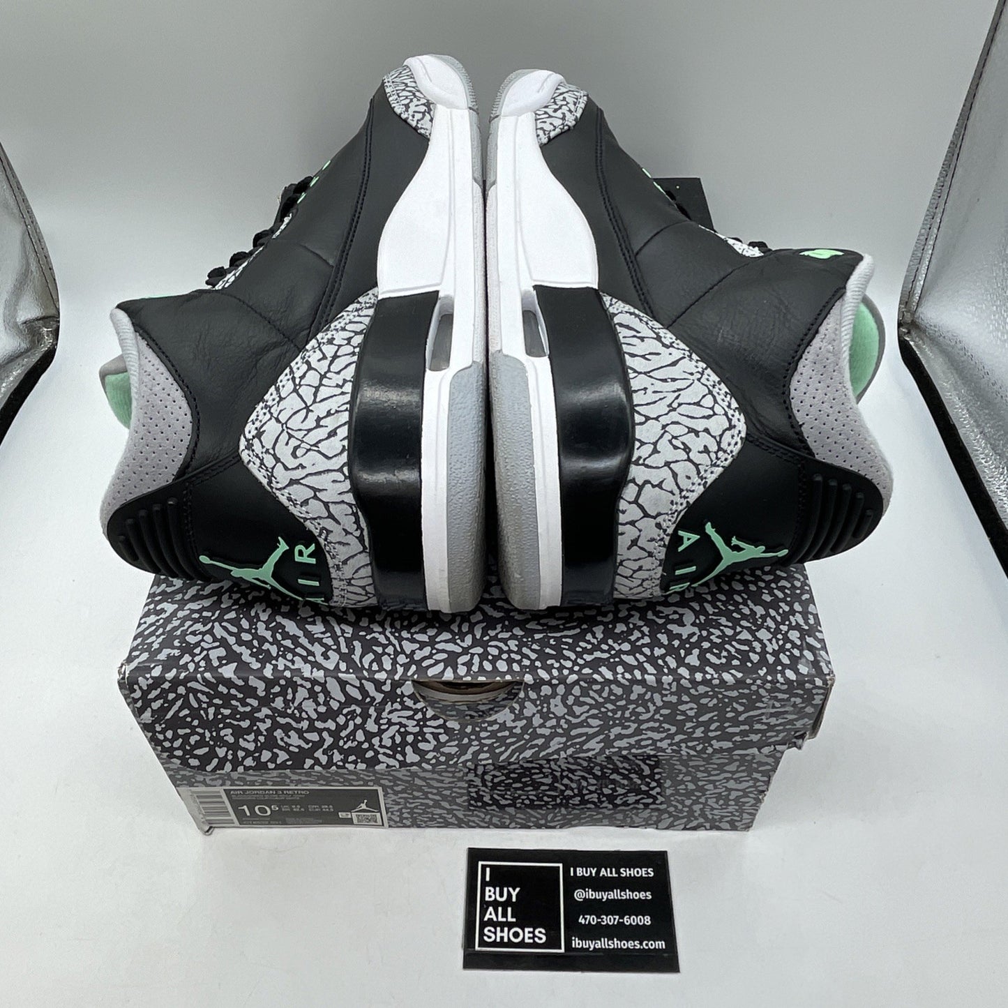 Size 10.5 - Air Jordan 3 Retro Green Glow Black Suede Leather (CT8532-031)