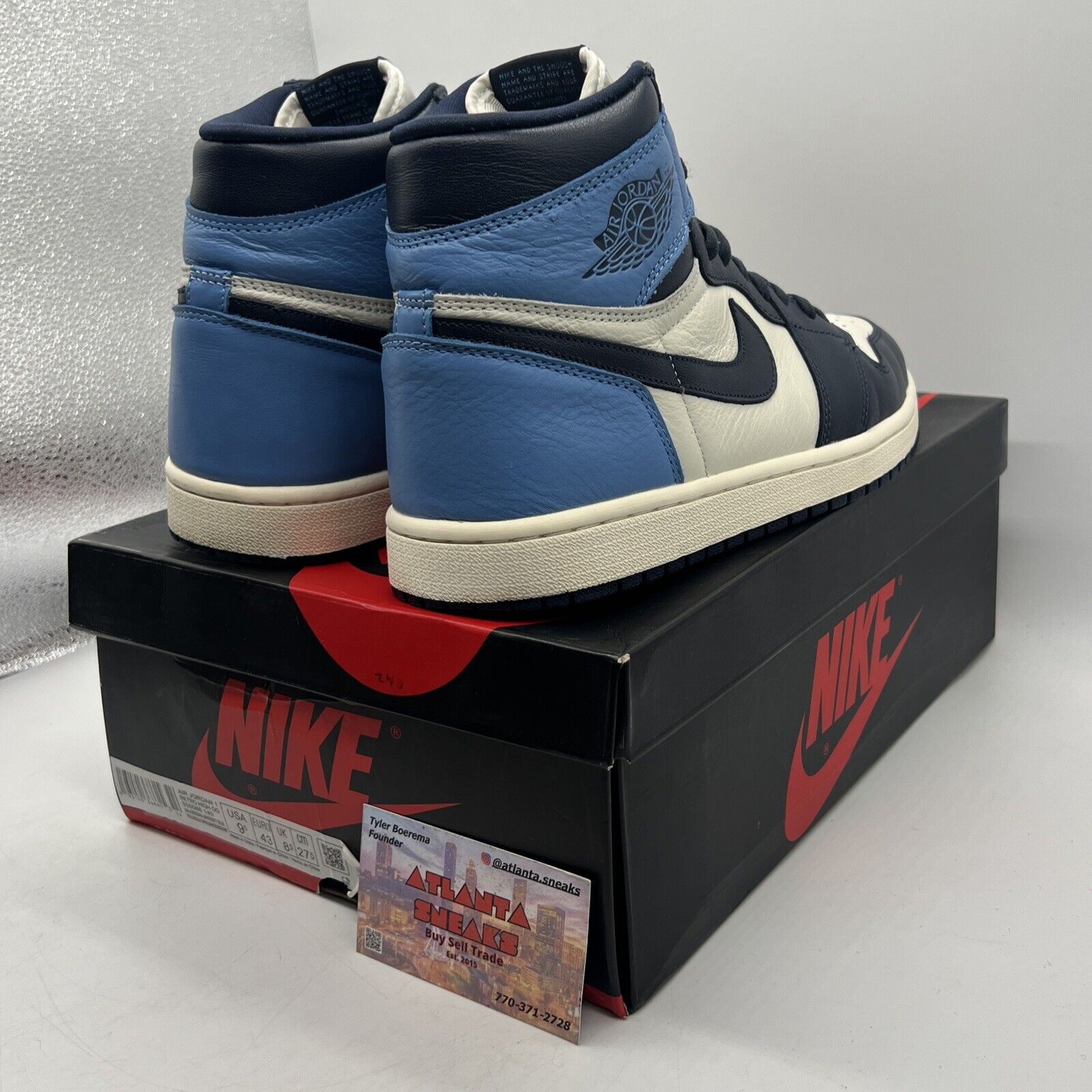 Size 9.5 - Jordan 1 Retro OG High Obsidian UNC 2019 White Leather (555088-140)