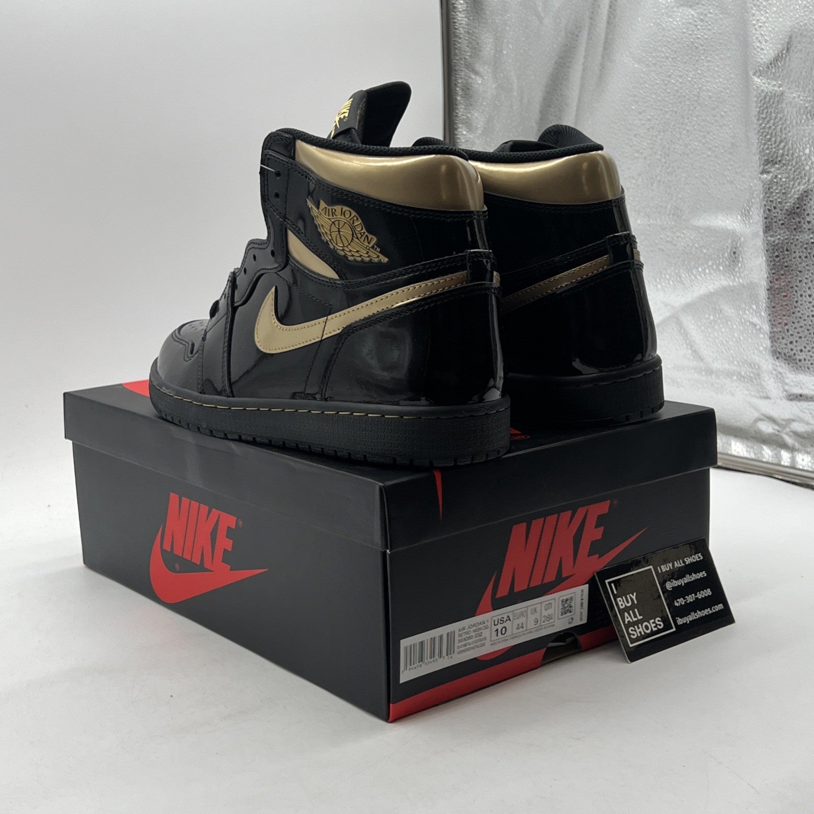 Size 10 - Air Jordan 1 Black 2020 (555088-032)