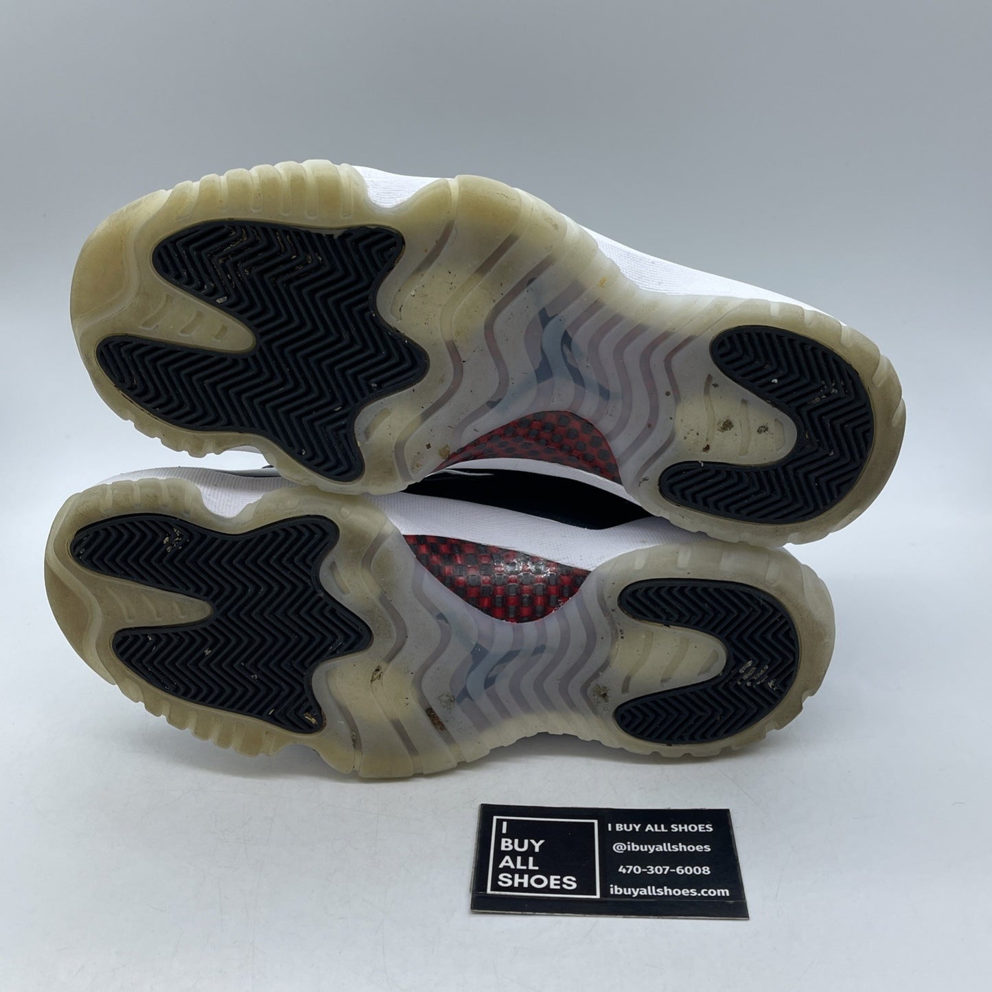 Size 9 - Air Jordan 11 Retro 72-10 2015 (378037-002)