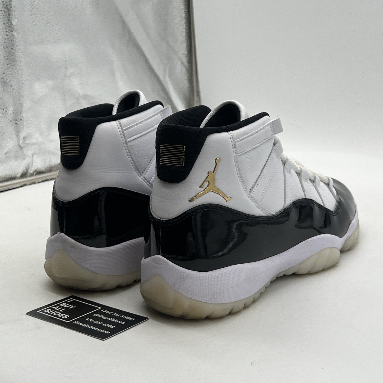 Size 11.5 - Air Jordan 11 Retro Mid Gratitude / Defining Moments (CT8012-170)
